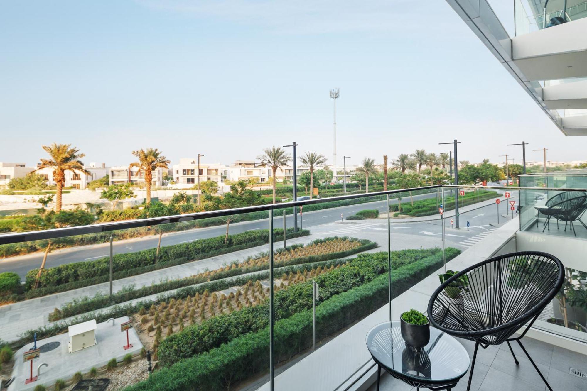 Luxury 2 Bedroom In Golf Hills Apartamento *