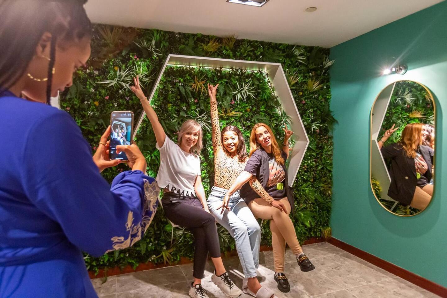Homestay Star - Walk Jbr Dubai