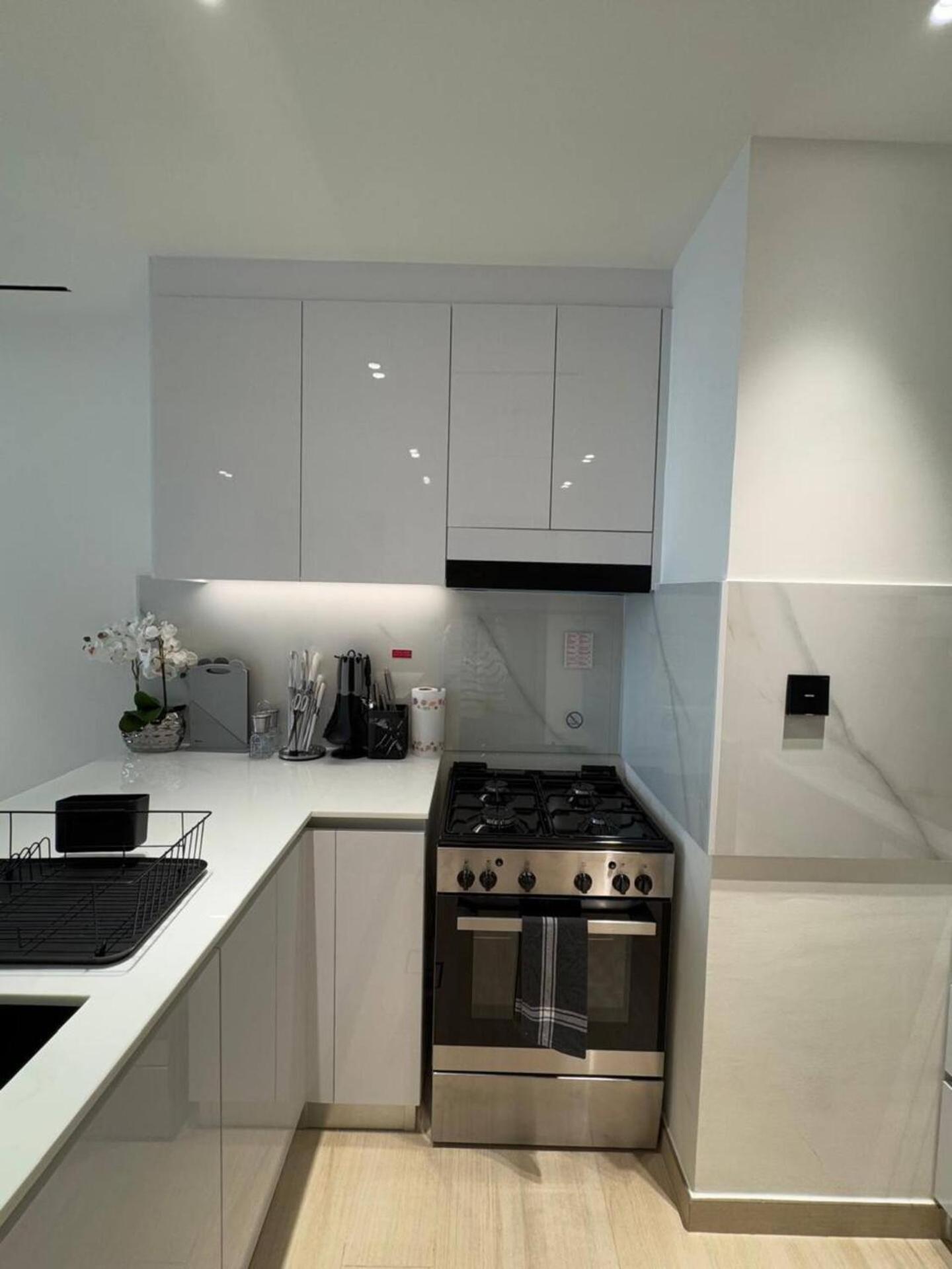 Daire Brand New Premium 1br With Pool View In Jvc *