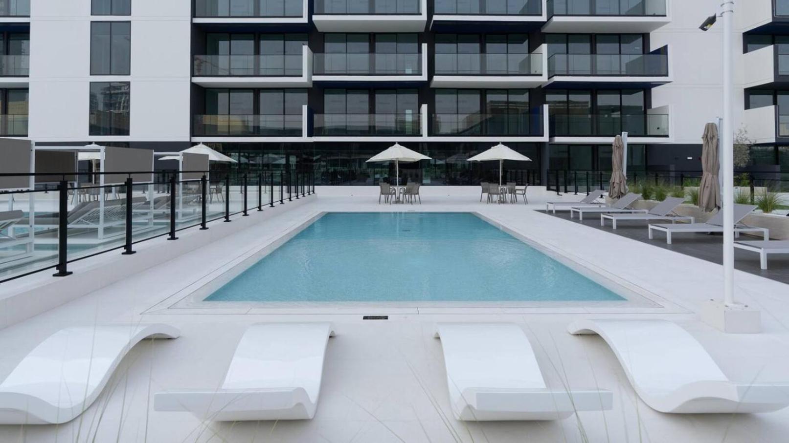 Daire Brand New Premium 1br With Pool View In Jvc