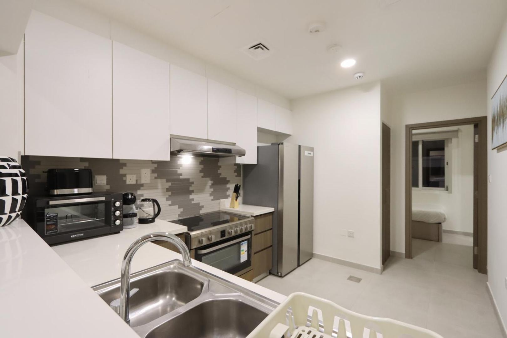 Pousada Livbnb- Classy 3br Maid's With Private Patio Dubai