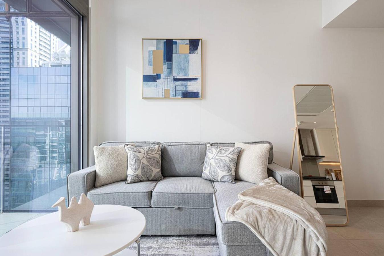 High Floor Marina Gate 1 Bdr Flat Only