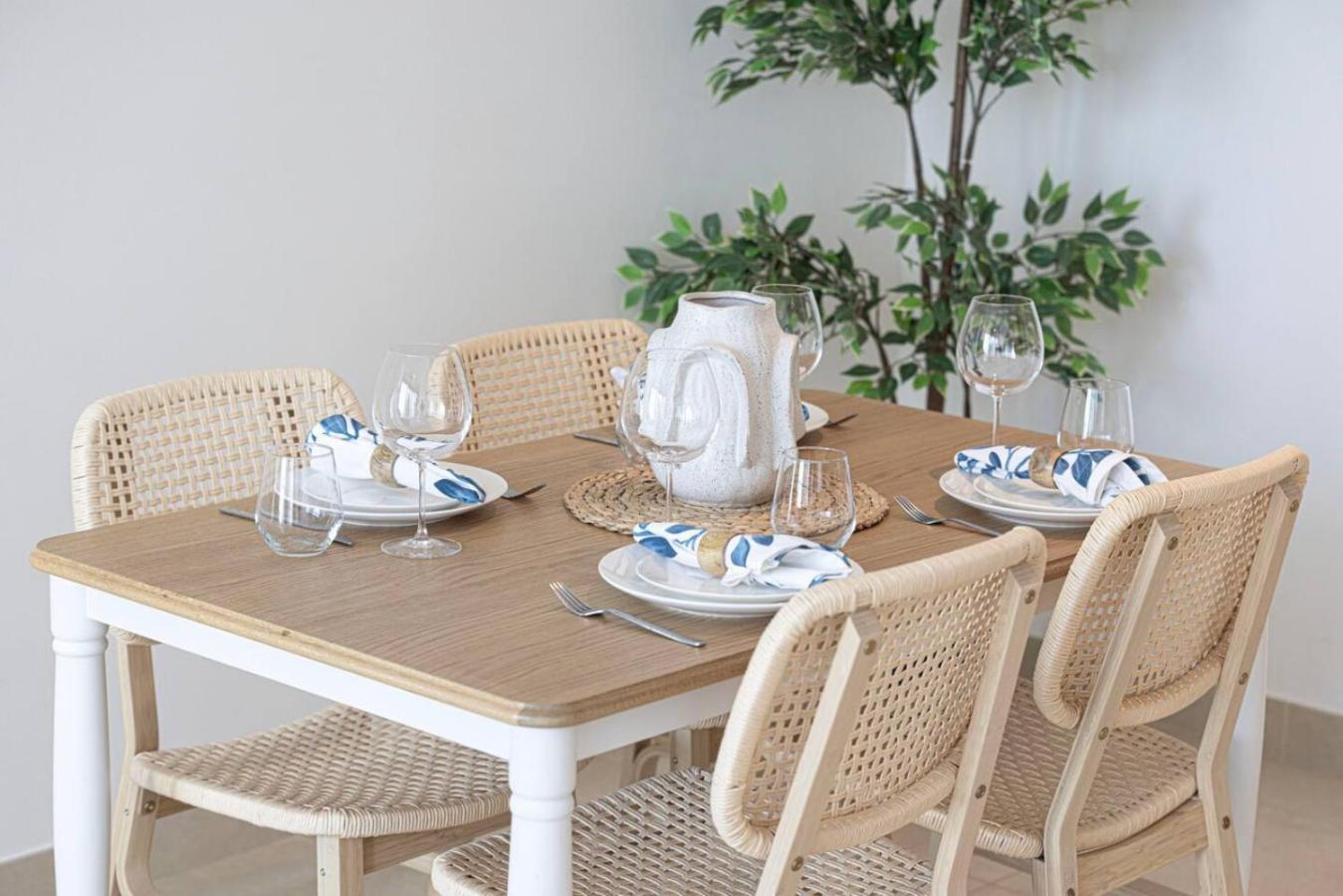 High Floor Marina Gate 1 Bdr Flat Only Apartment Dubai