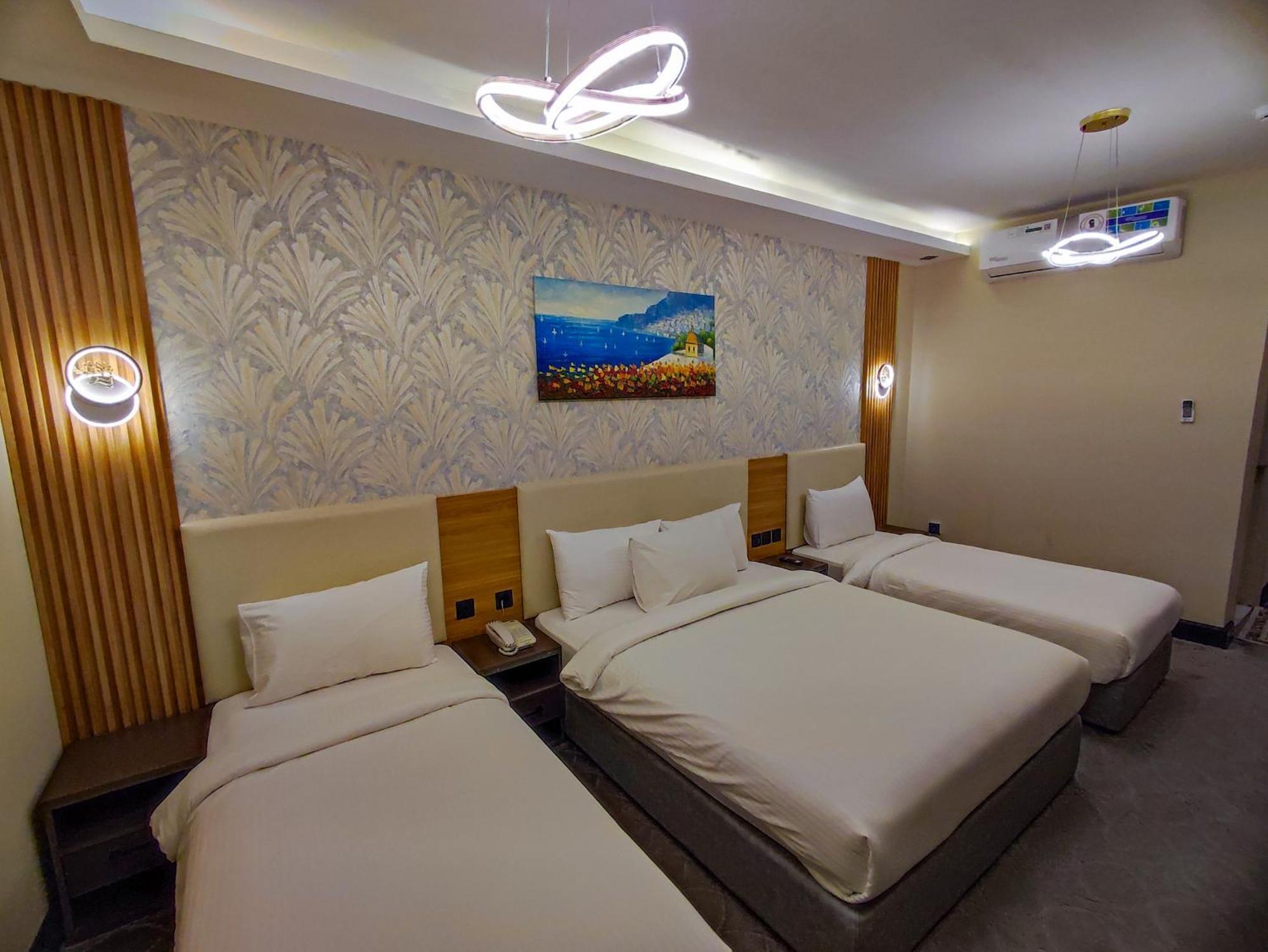 Gold Sky Avenue Hotel Dubai