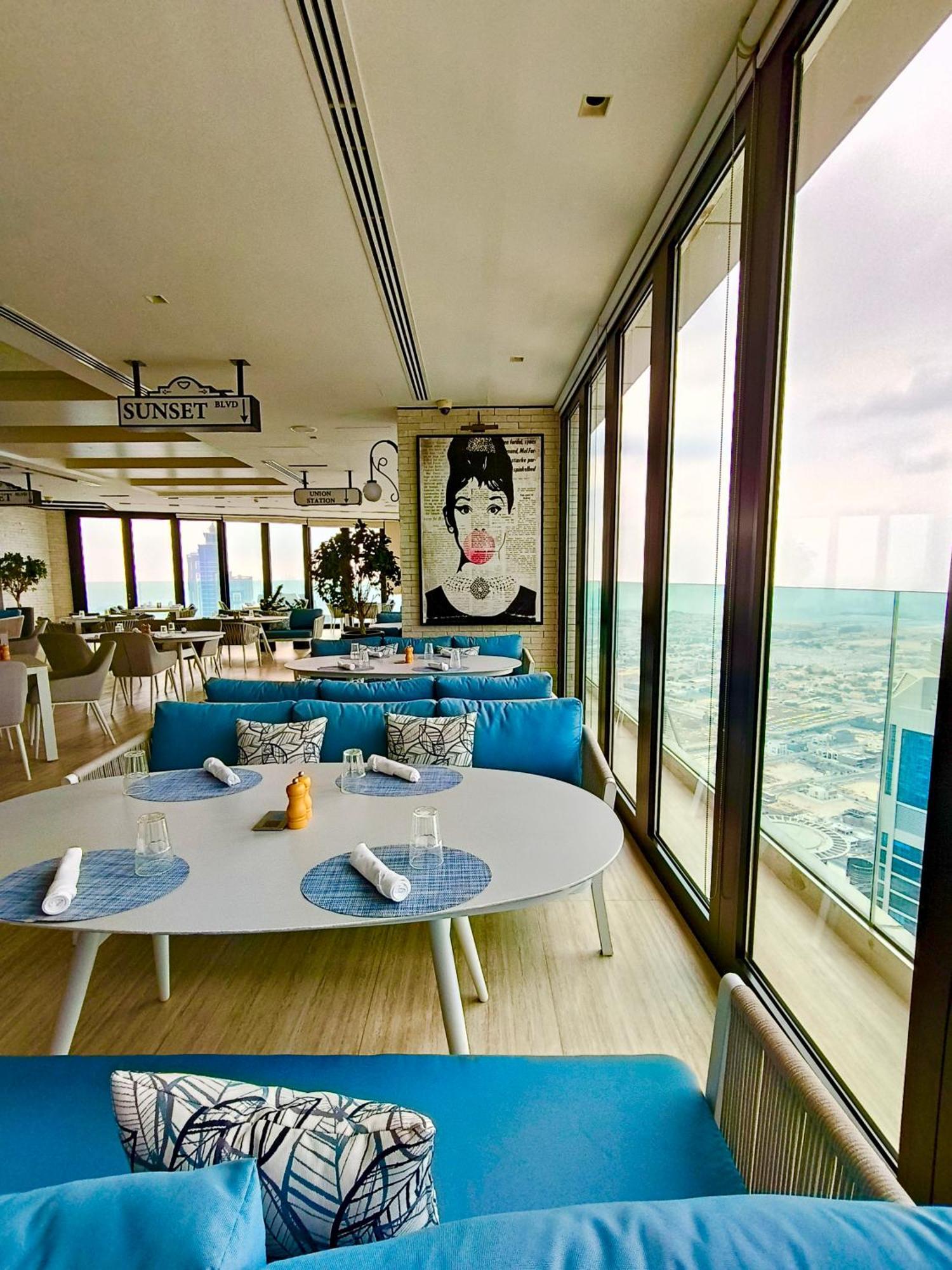 Stunning 2br With Burj View & Infinity Pool *