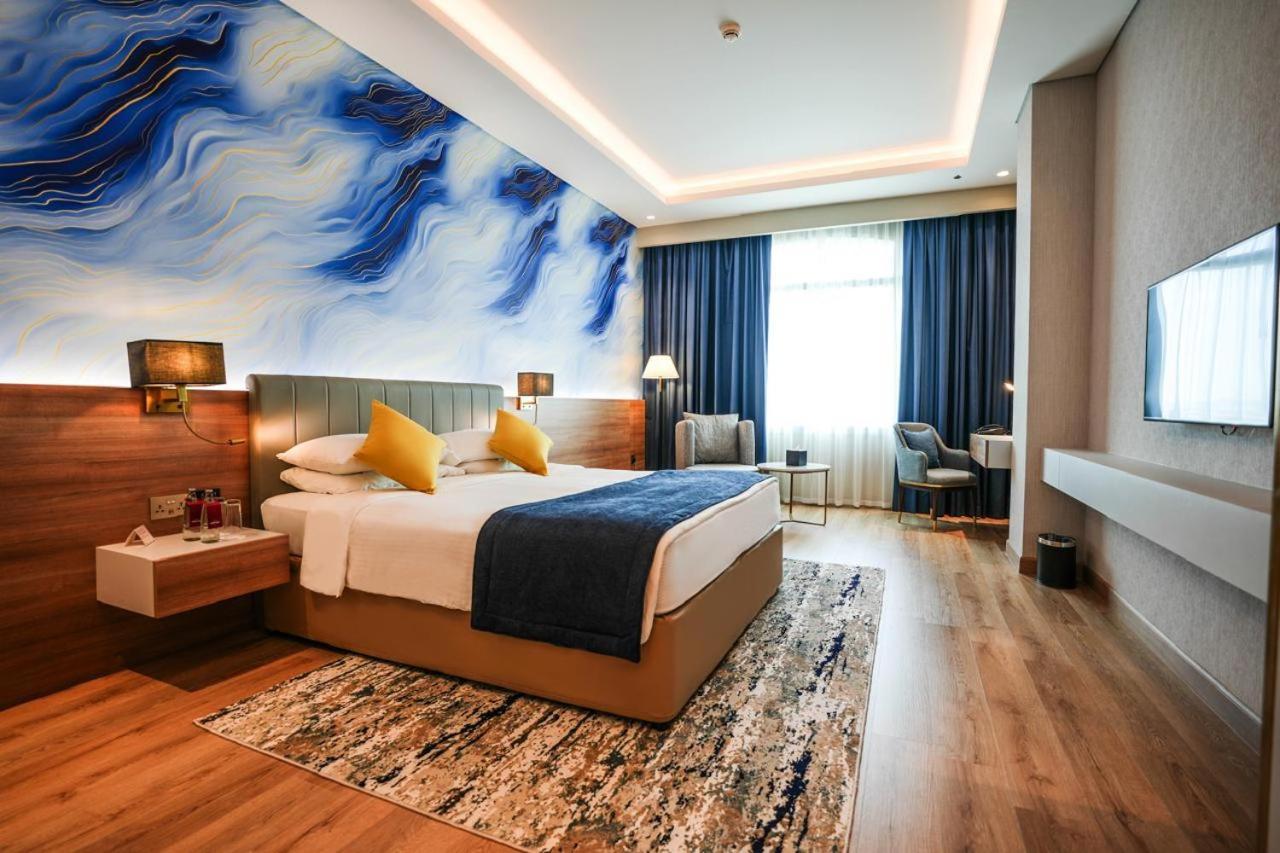 Moevenpick Grand Al Bustan Otel Dubai