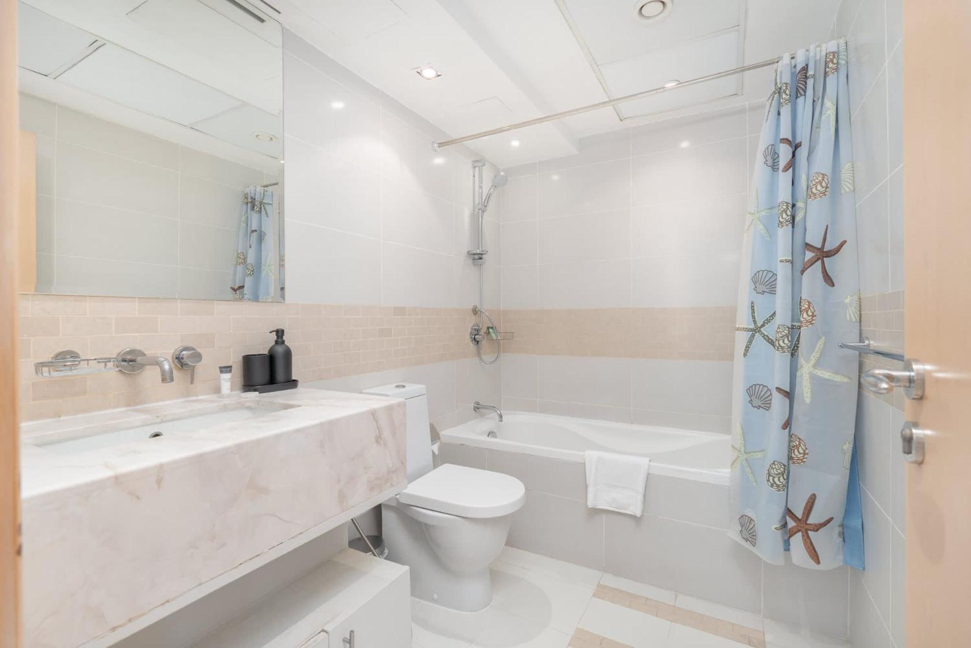 Stylish 1-bedroom For 4 In Marina