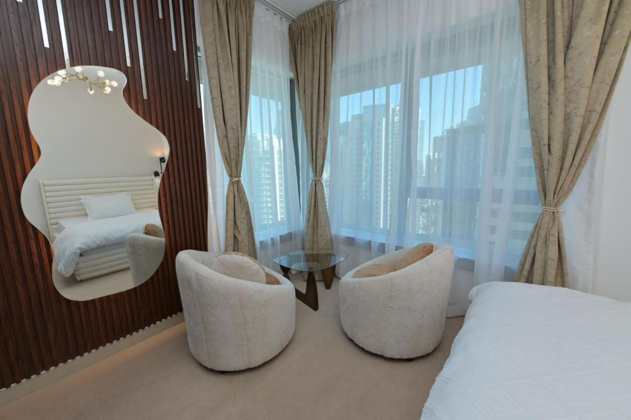 La Vista * Dubai