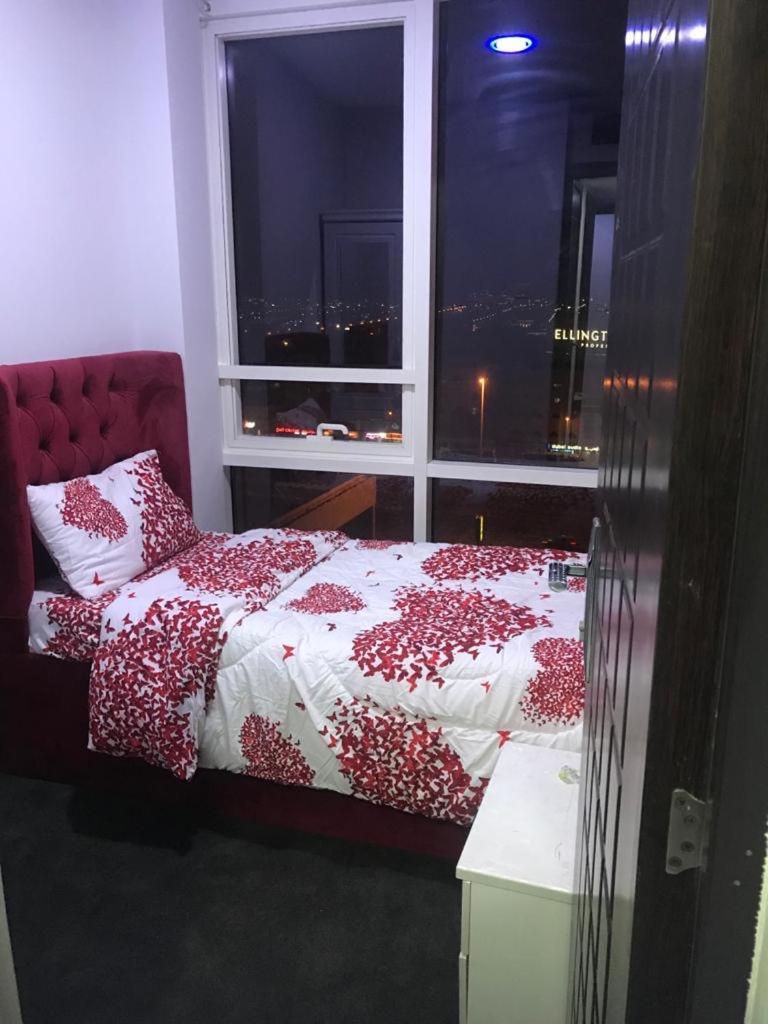 Paz Luxurious Space Capsule hotel Dubai