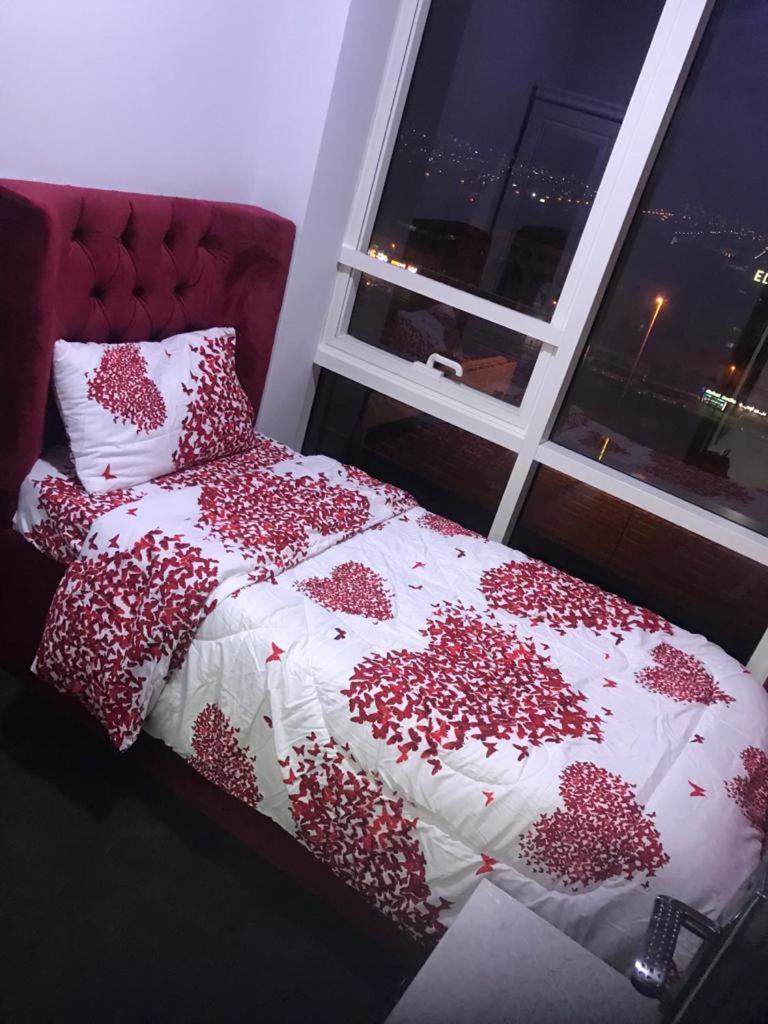 Capsule hotel Paz Luxurious Space *