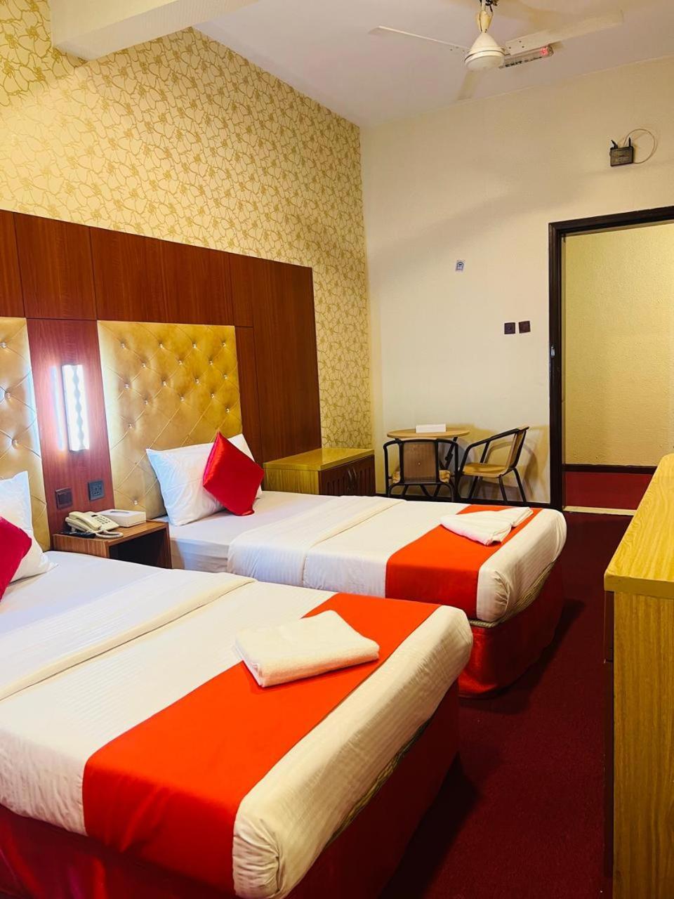Parasol Hotel Dubai