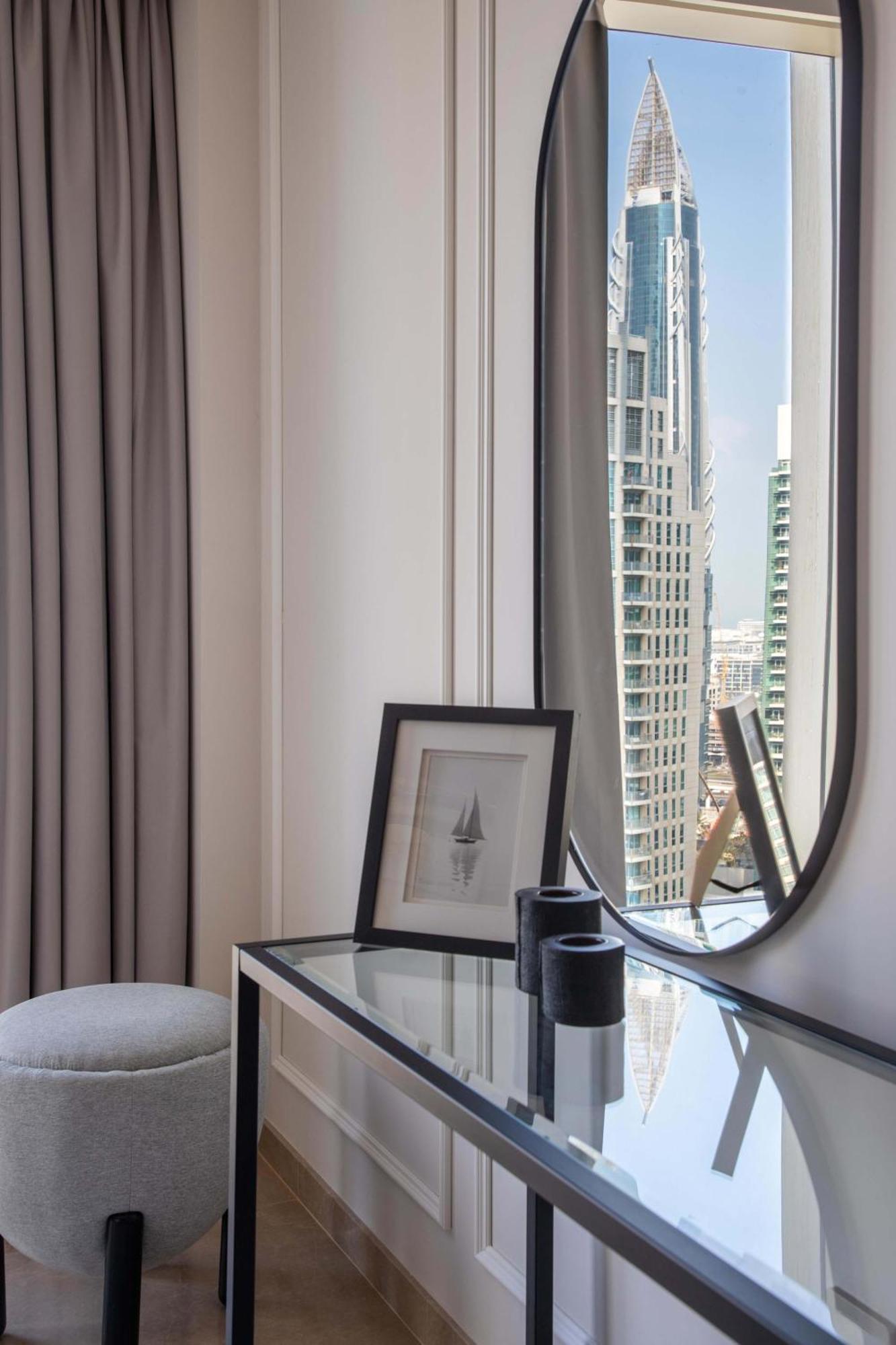 Frank Porter - Grande Signature Residences