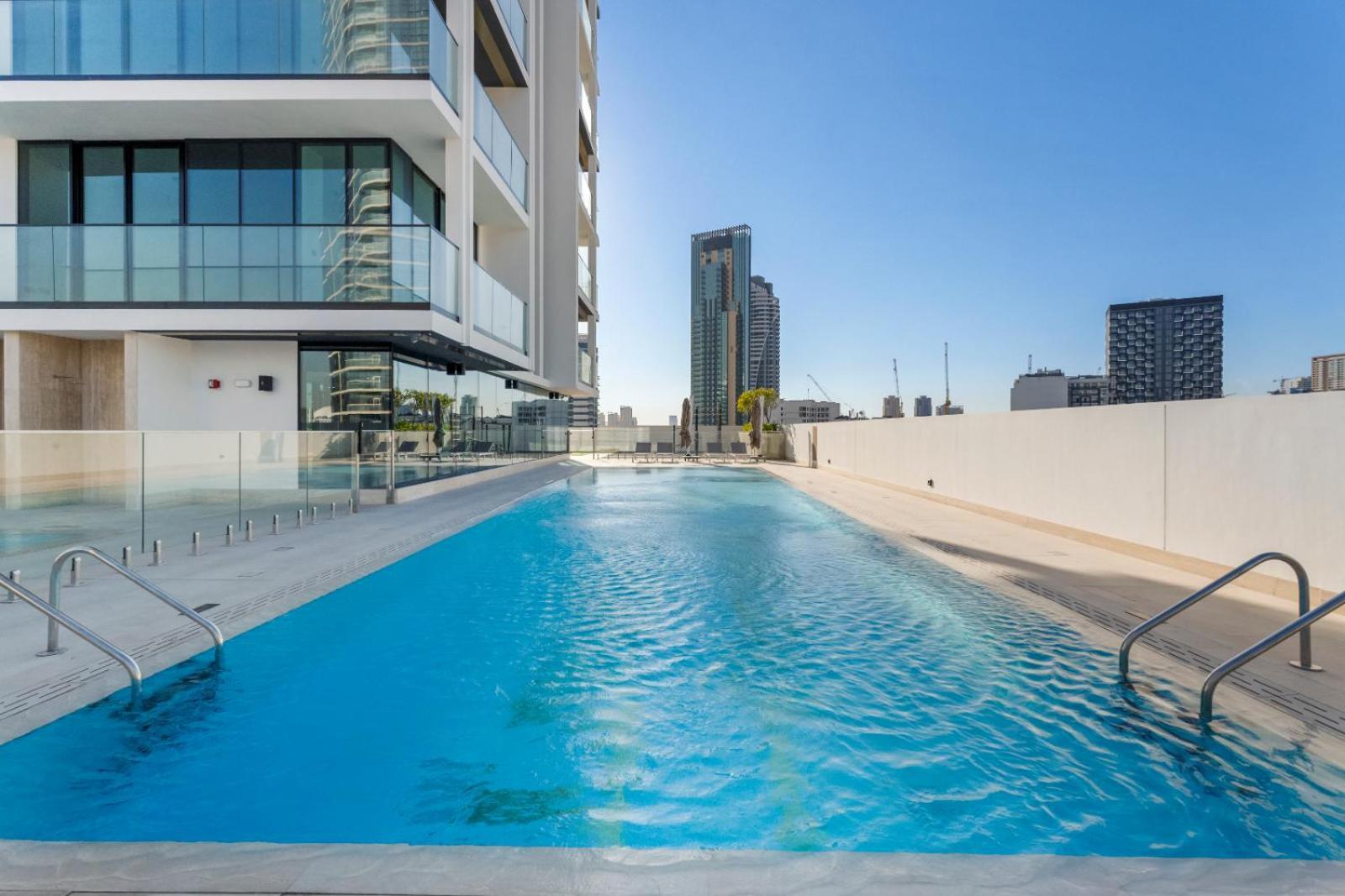 Prime Lux 1 Bedroom Skyline Apartment *