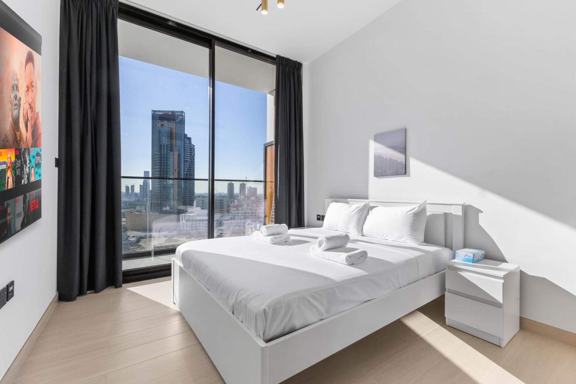 Prime Lux 1 Bedroom Skyline Apartment Dubai