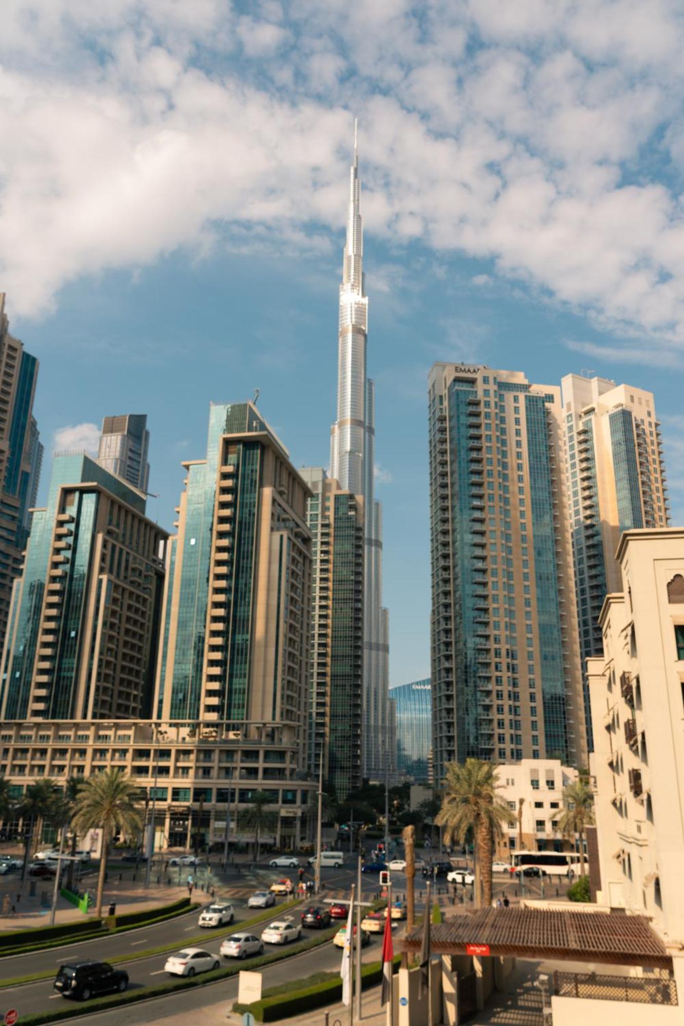 Burj Khalifa View - Zanzabeel Downtown - Free Parking Apartment