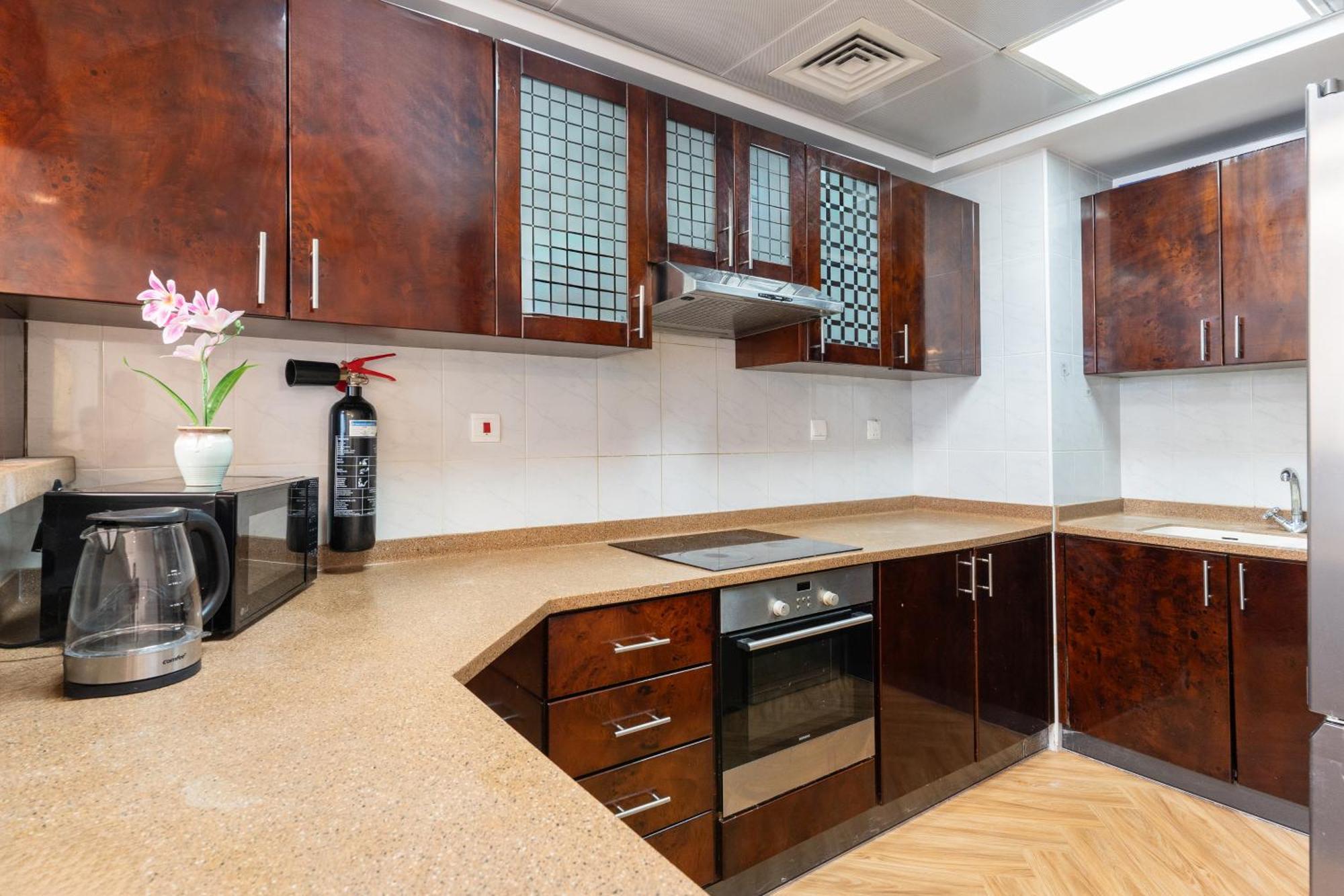 Luxury 3br With Stunning Full Marina View In Apartment Dubai