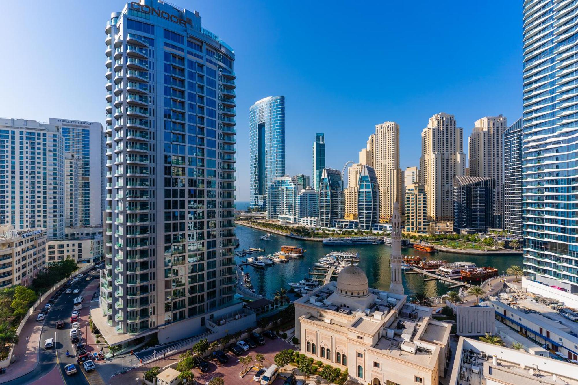 Luxury 3br With Stunning Full Marina View In * Dubai