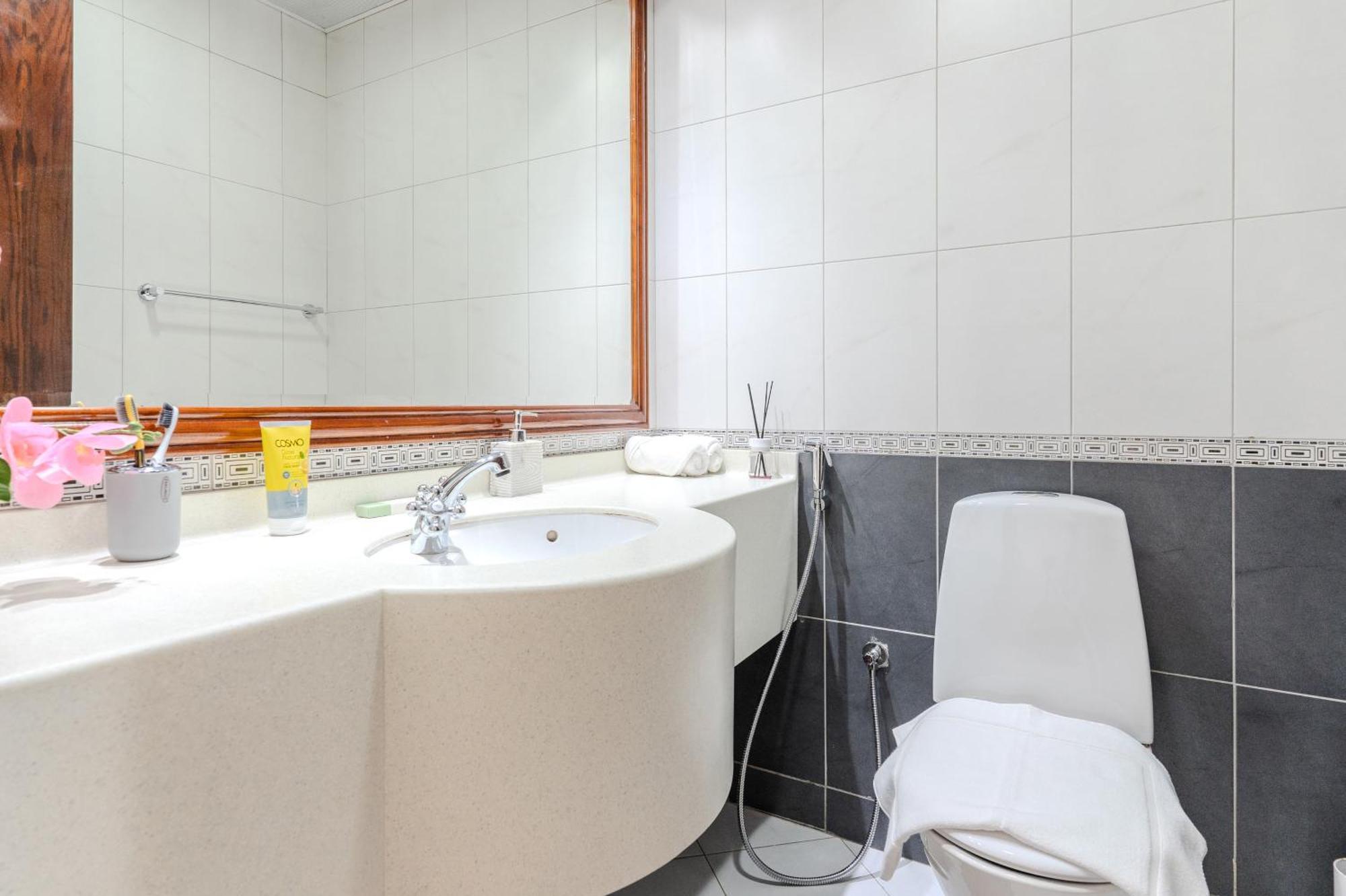 Luxury 3br With Stunning Full Marina View In Dubai