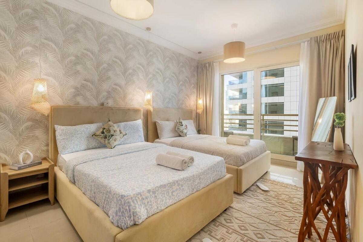 Apartment Bohemian 2 Bedroom In The Heart Of Marina