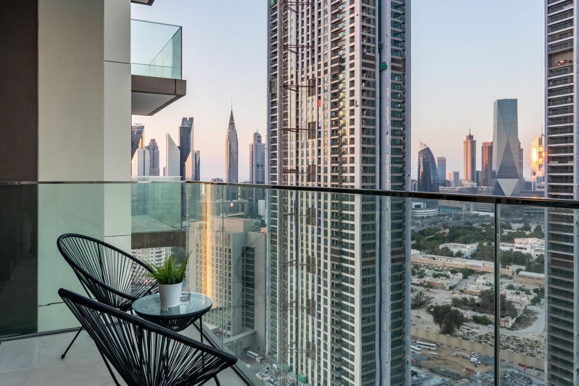 Apartment Silkhaus Modern 1bdr Near Mall In Downtown Dubai