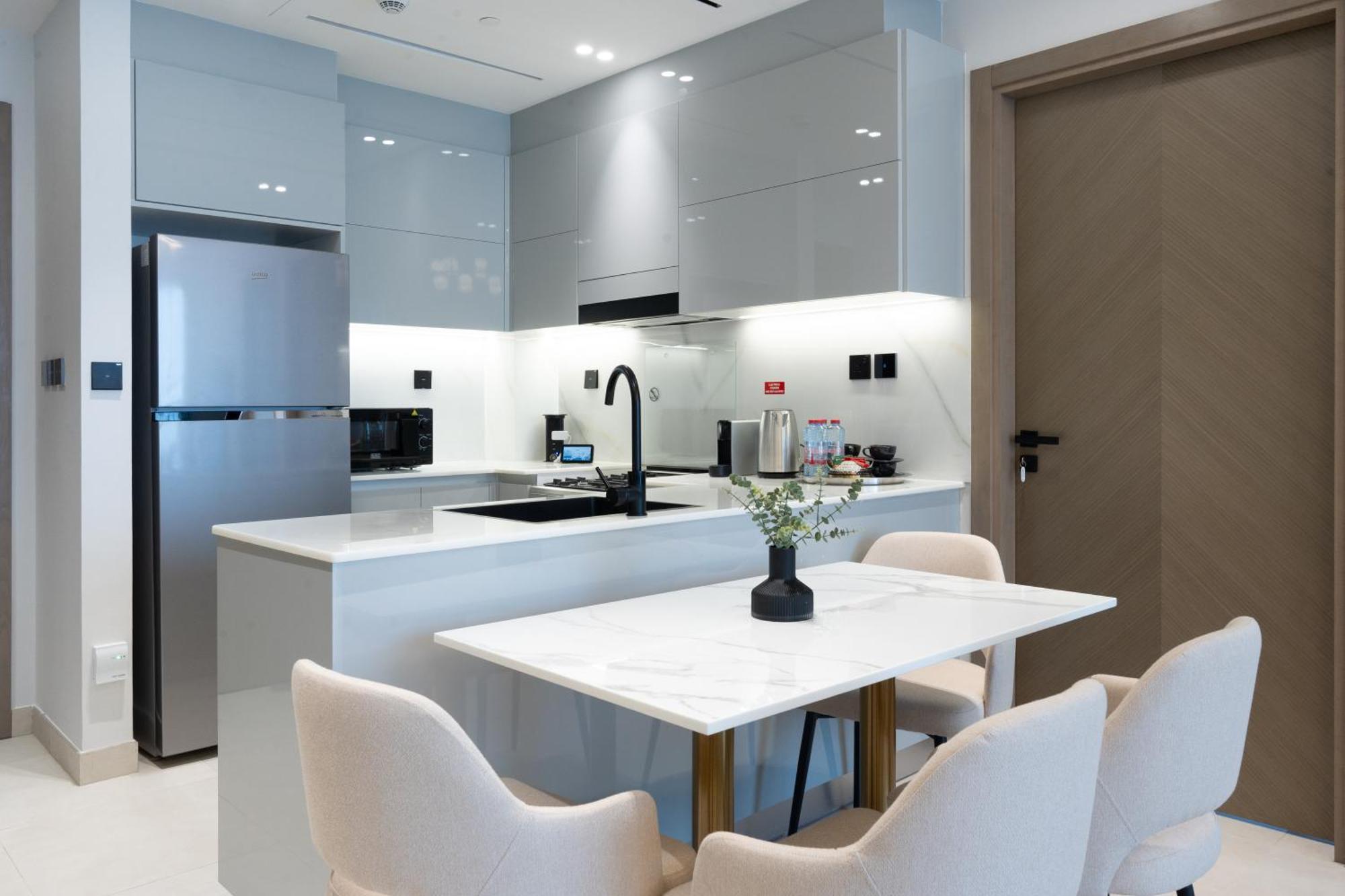 Apartment Keyrock Living - Binghatti Canal Luxury Dubai