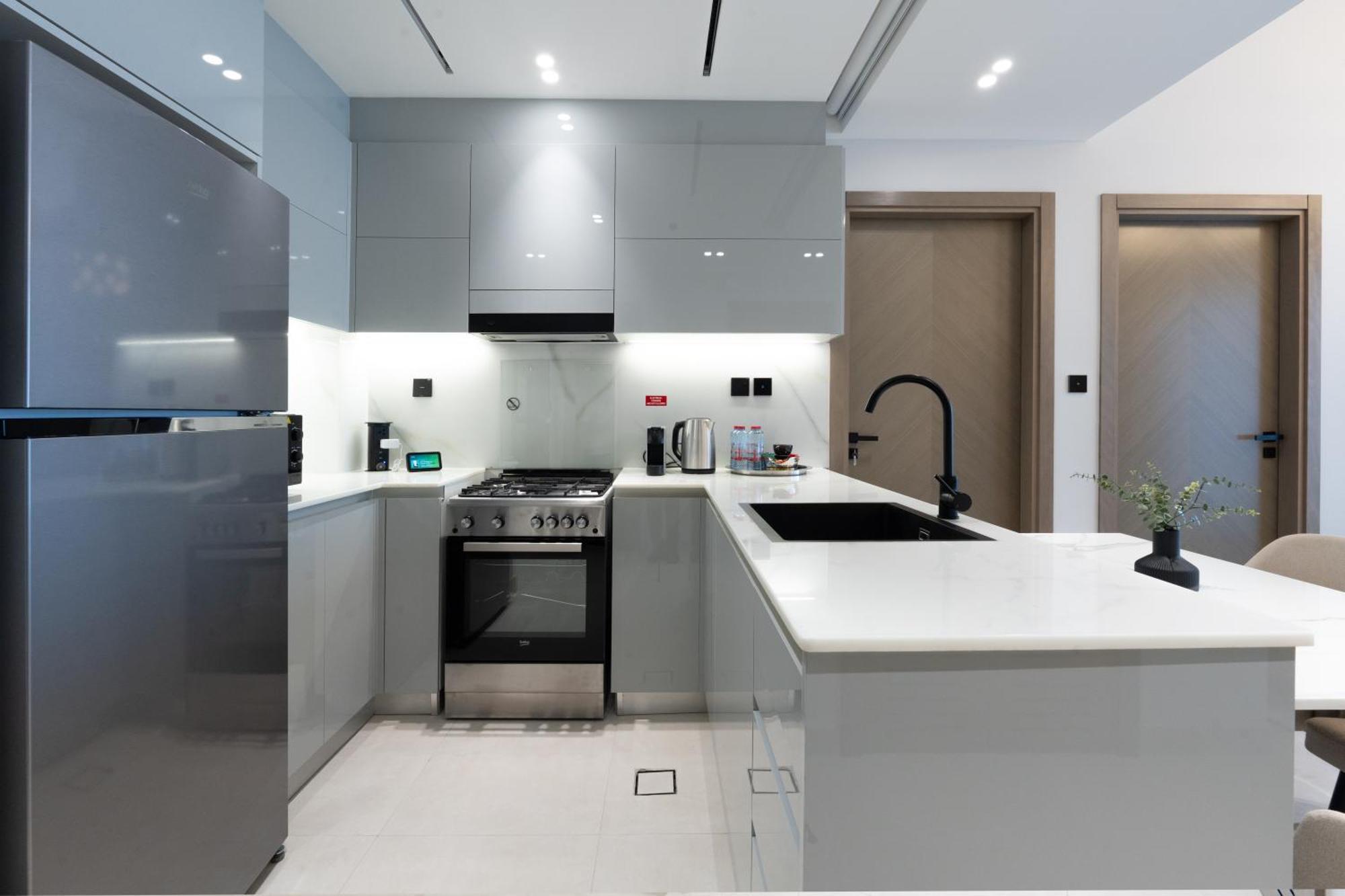 Apartment Keyrock Living - Binghatti Canal Luxury *