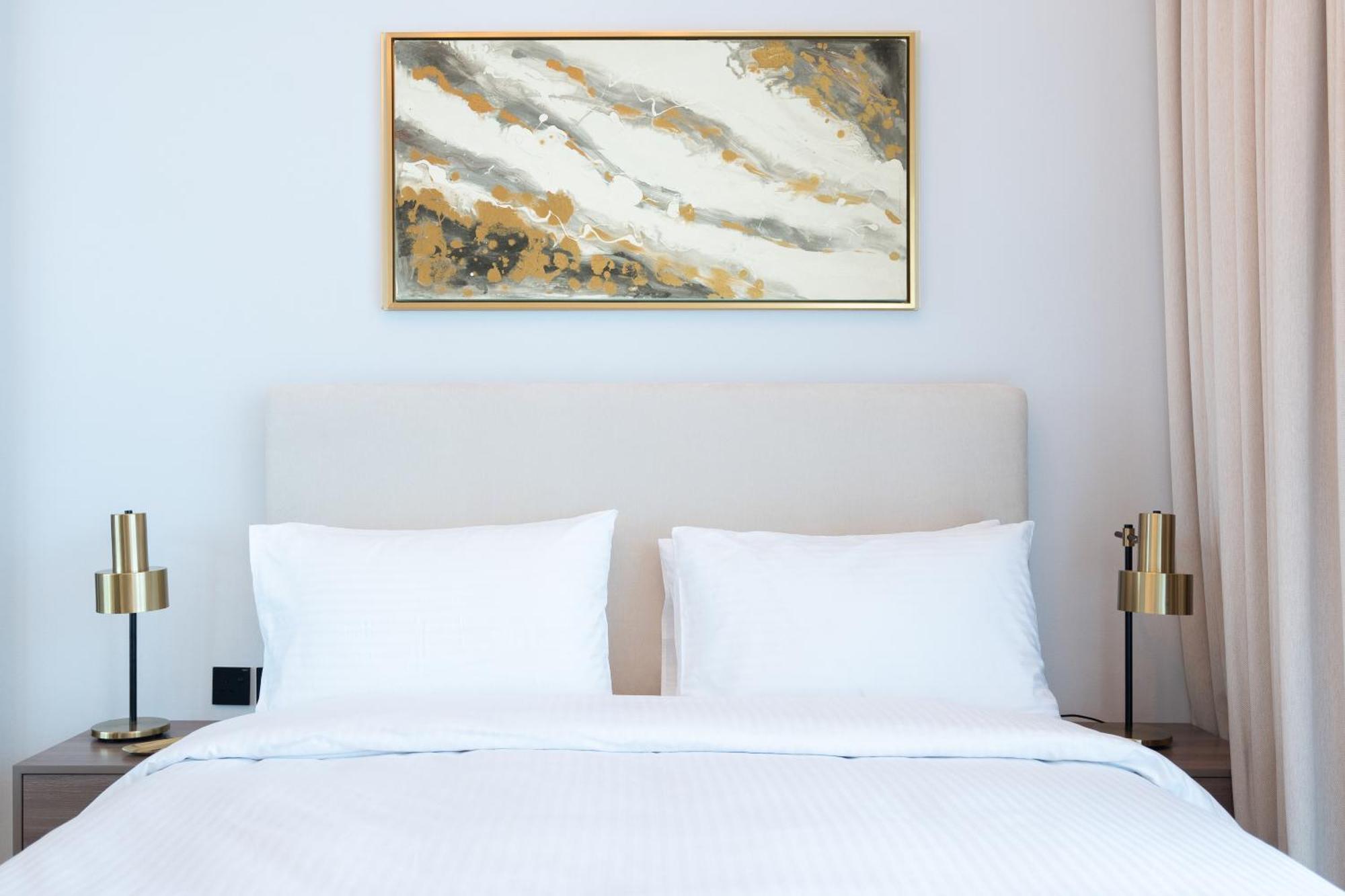 Keyrock Living - Binghatti Canal Luxury *