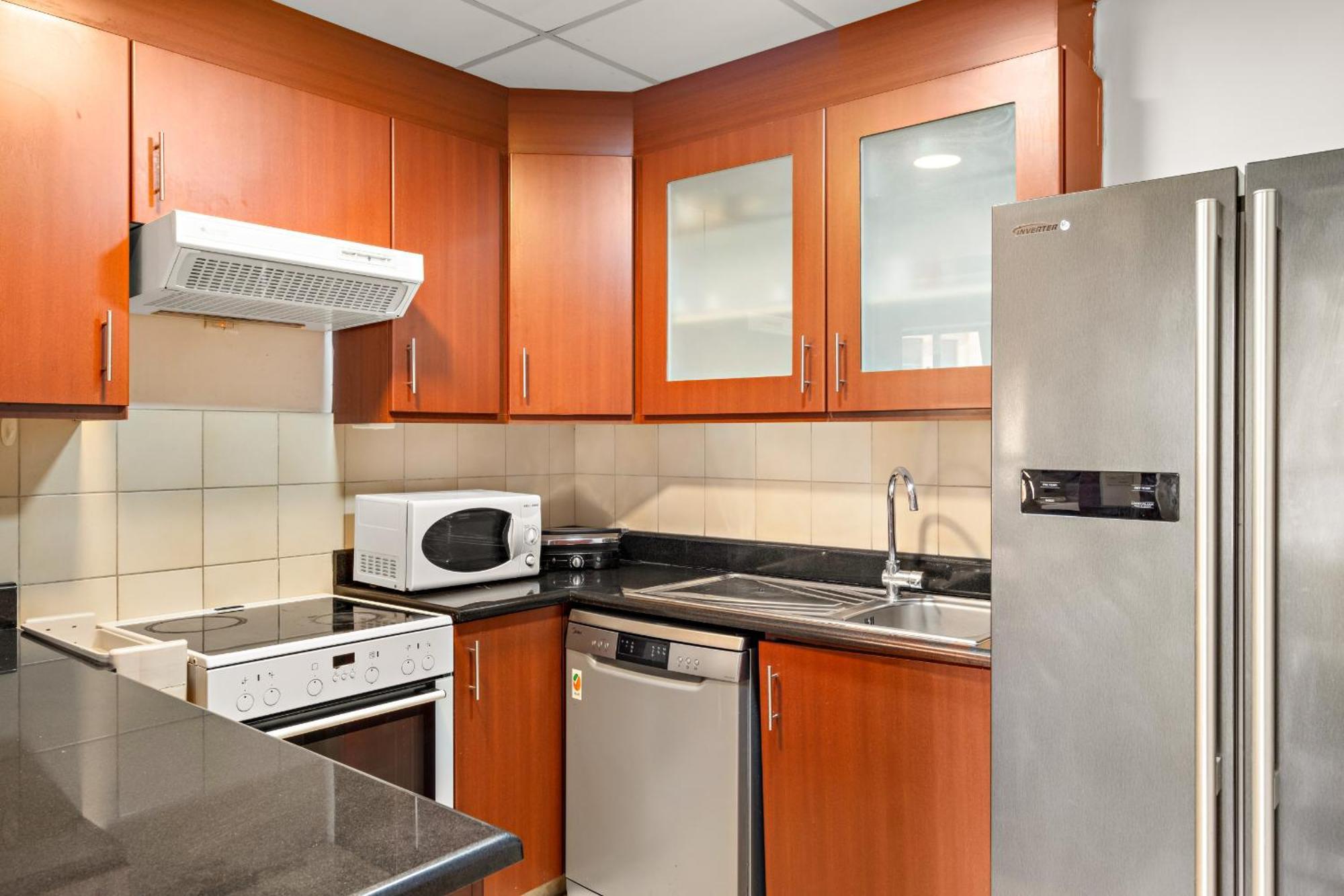 Jbr Sadaf Full Marina View By Renttiers Dubai