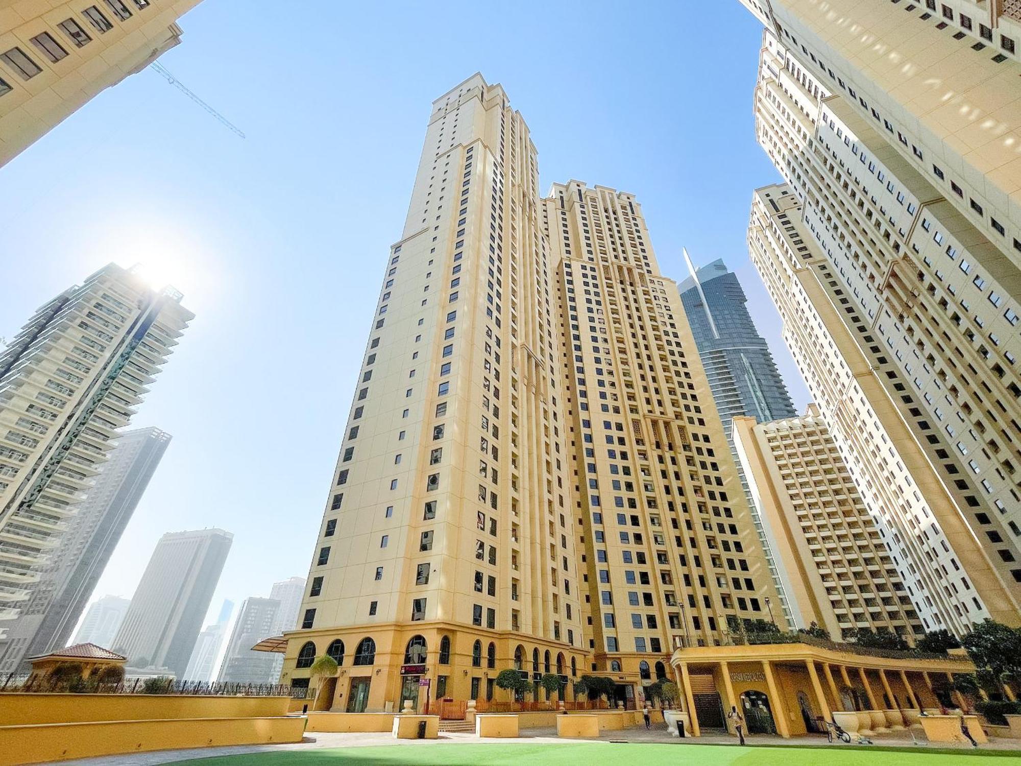 Jbr Sadaf Full Marina View By Renttiers Apartment