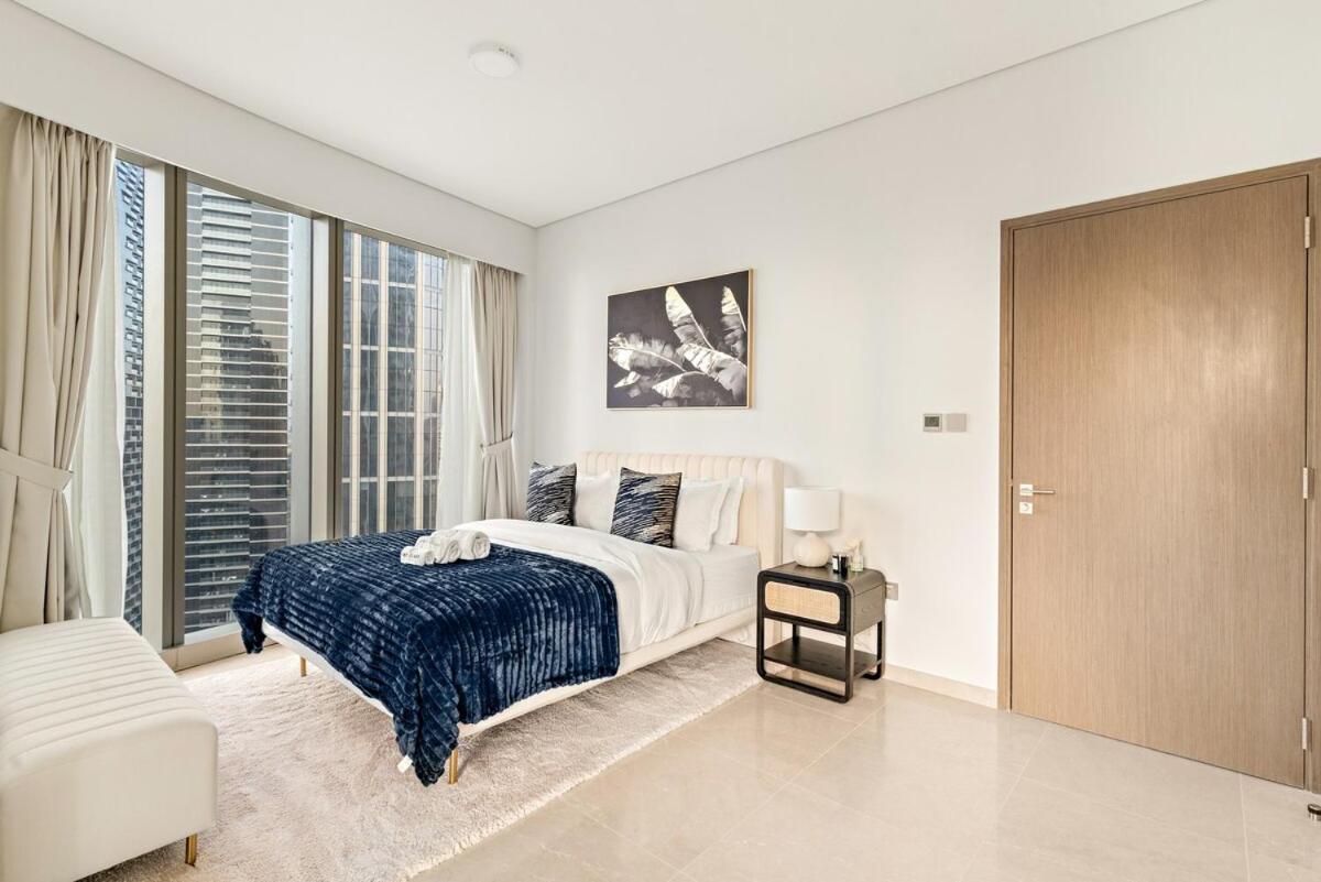Luxury 2br Free Parking Walk To Burj And Fountains Dubai
