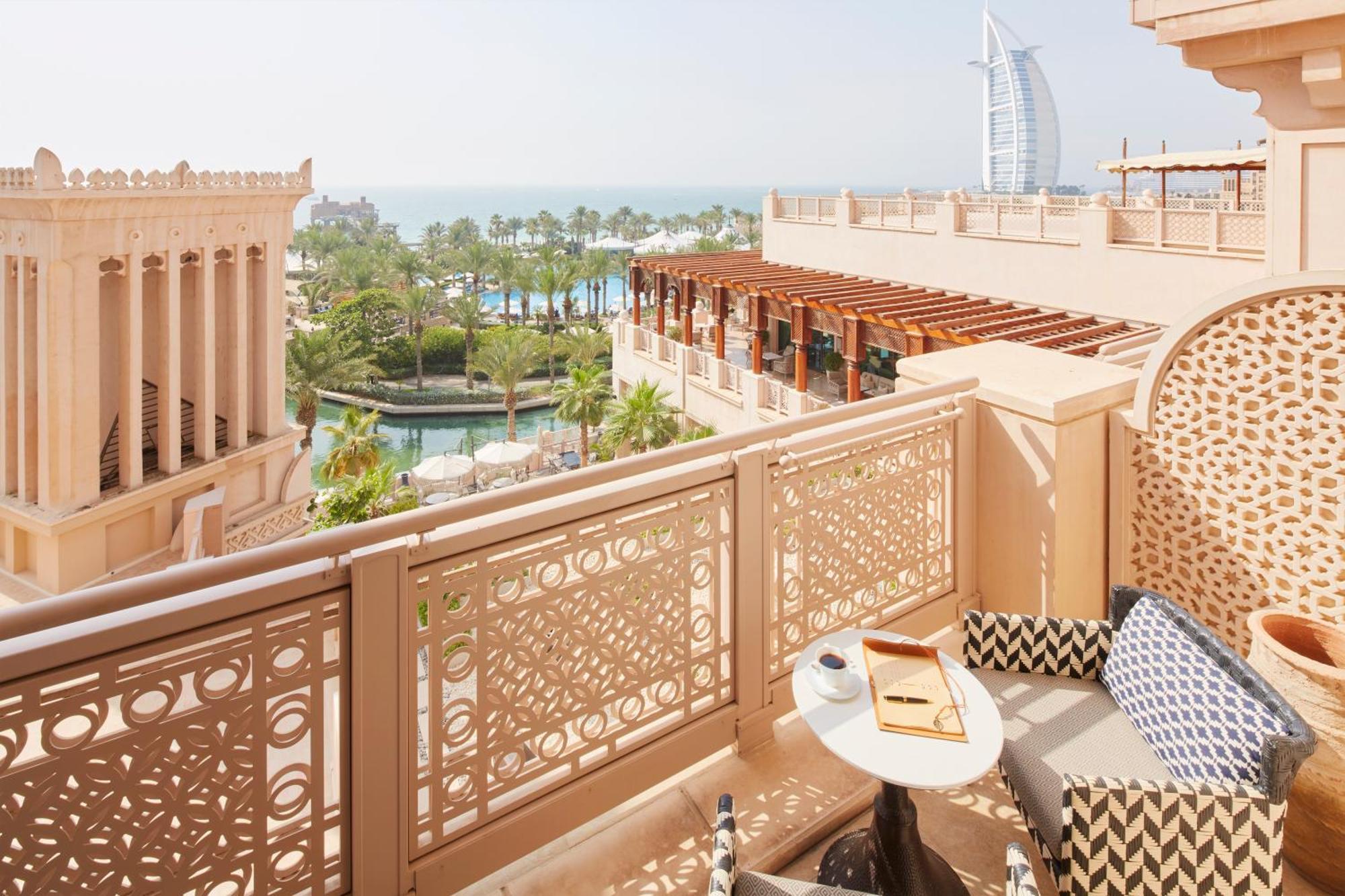 Resort Jumeirah Al Qasr 5*