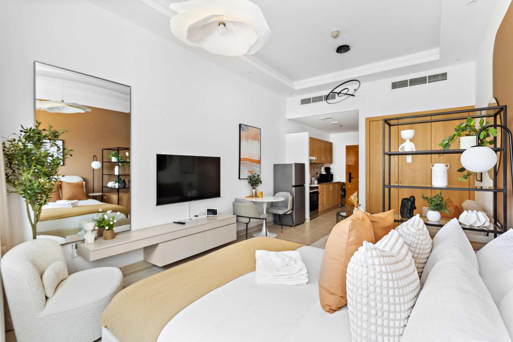 Silkhaus New In Asb Tower Walking Distance To Mall Apartment Dubai