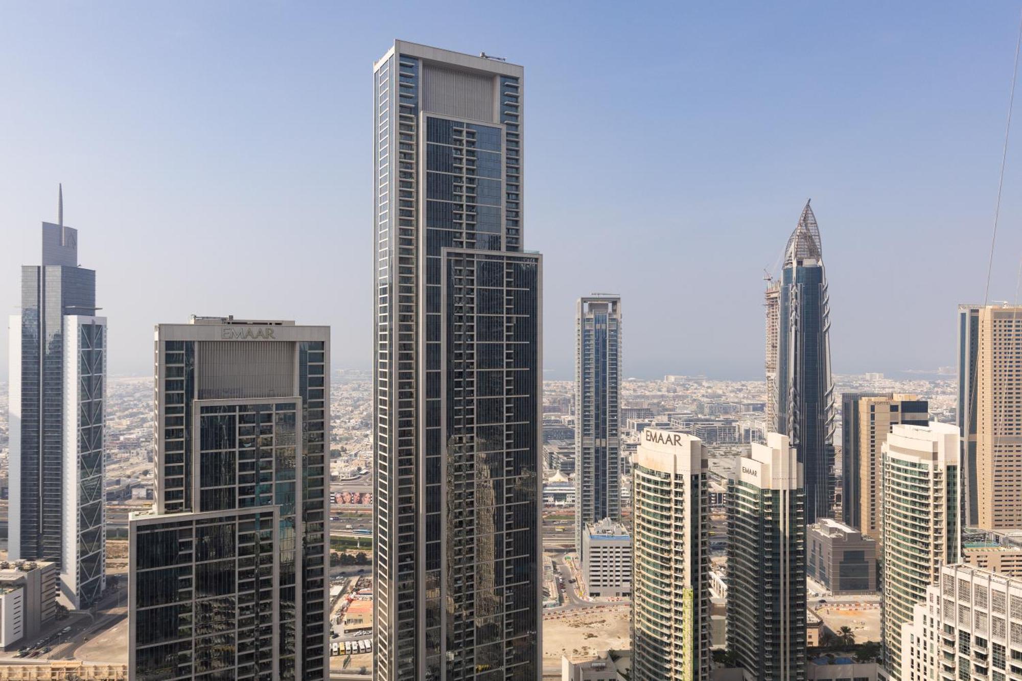 Apartment Luxury 2br With Burj Khalifa Views & Fountain Views *