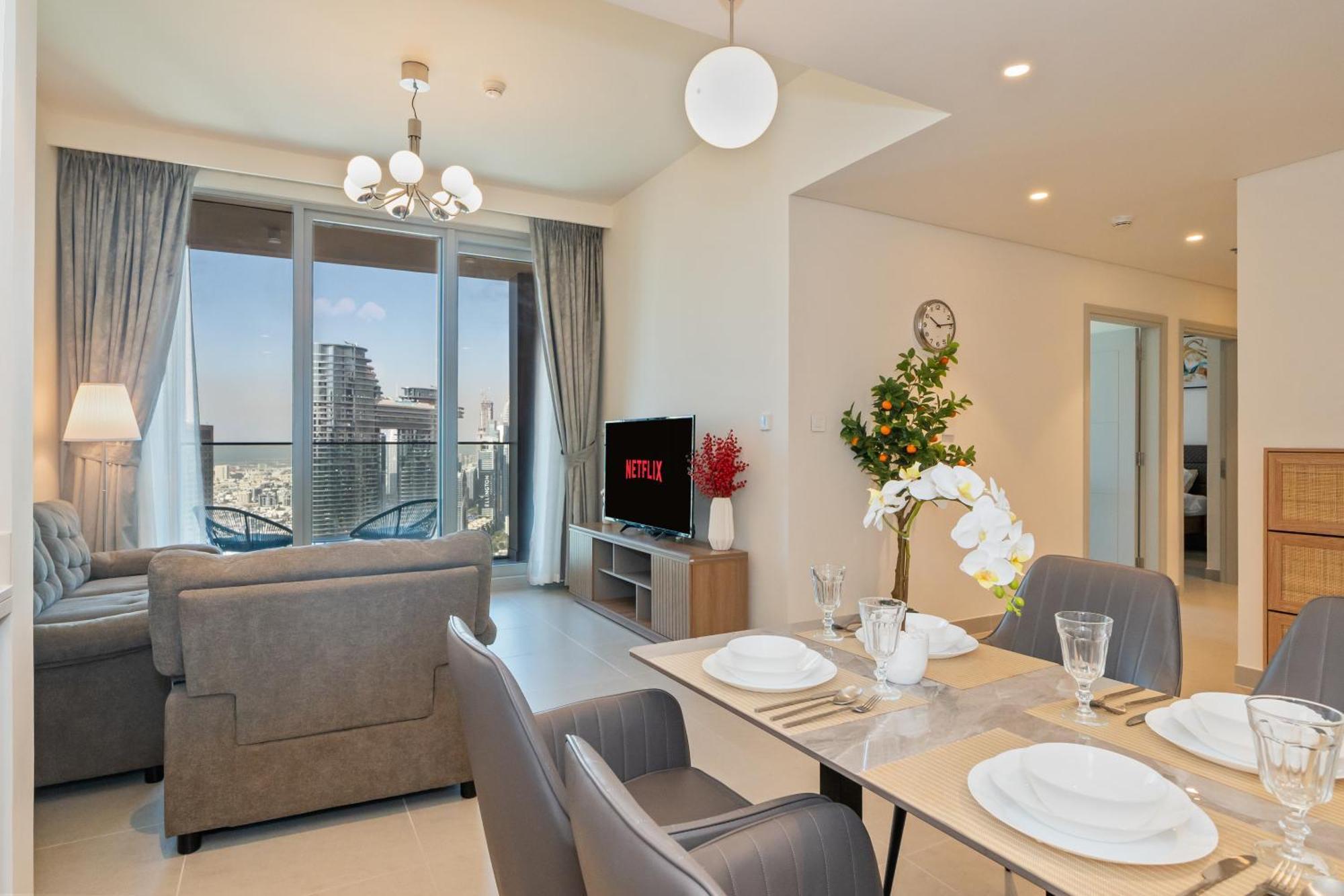 Apartment 2Br Downtown Views Near Burj Khalifa & Dubai Mall *