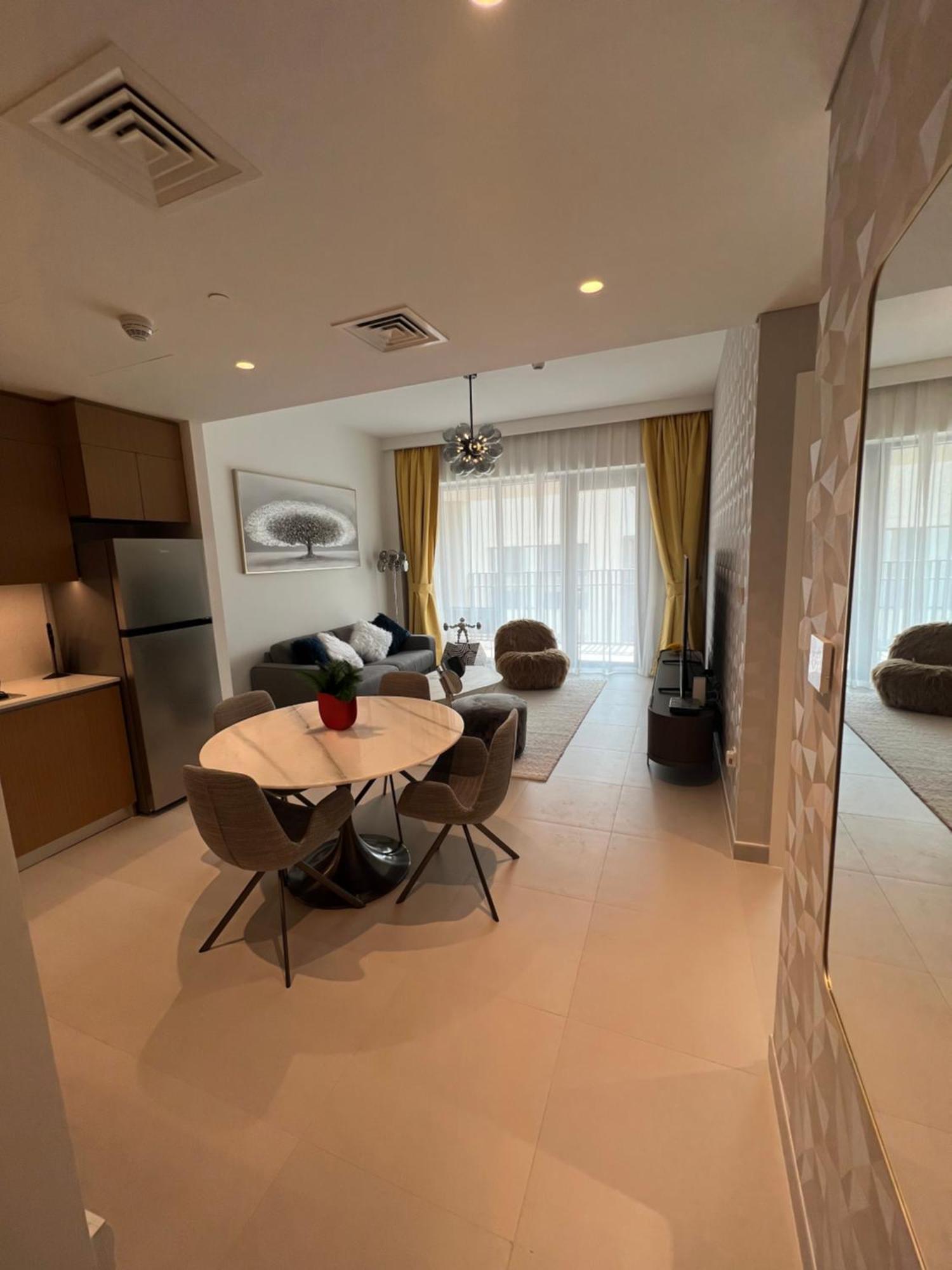 De Luxe Avec Apartment *
