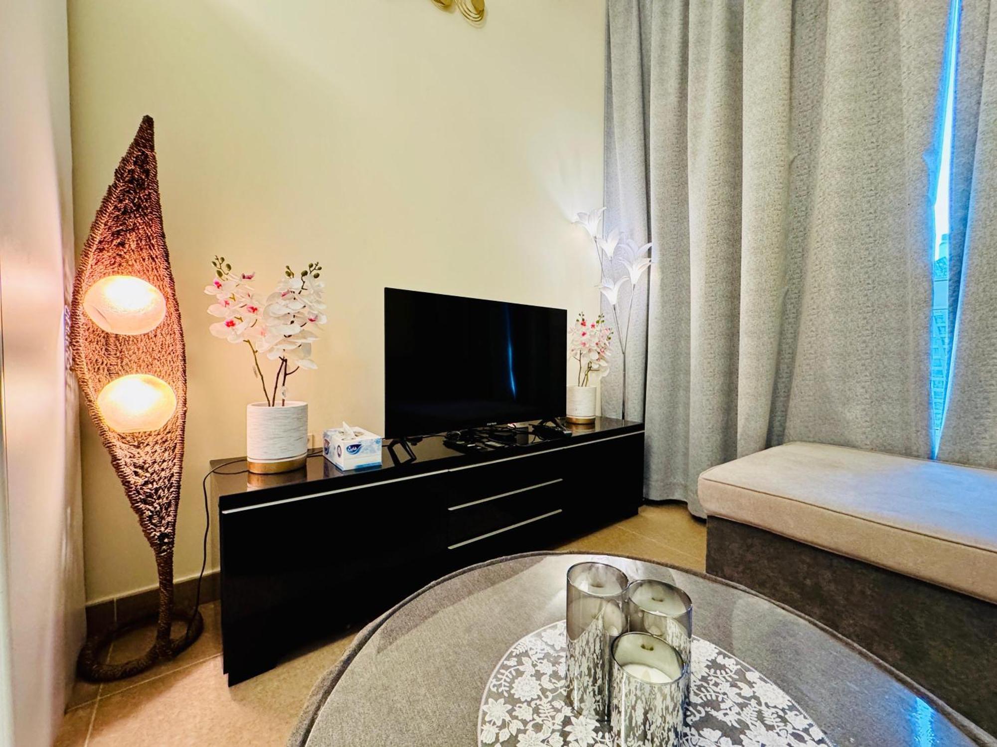 Hm1210 Premium Furnished In Business Bay *
