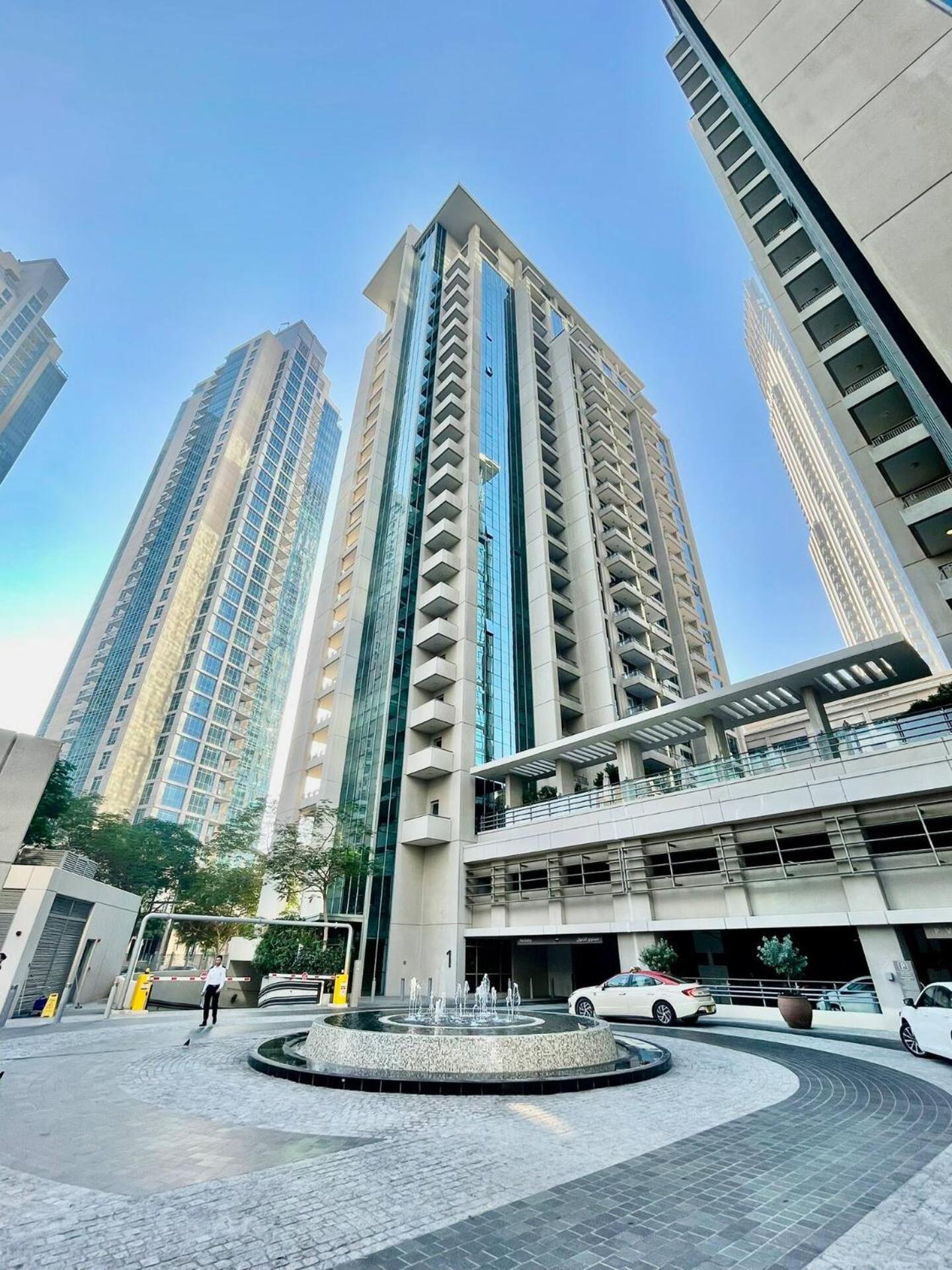 Apartment Kinfolk Homes - No 1 Family Stay, Partial Burj Khalifa Fountain View