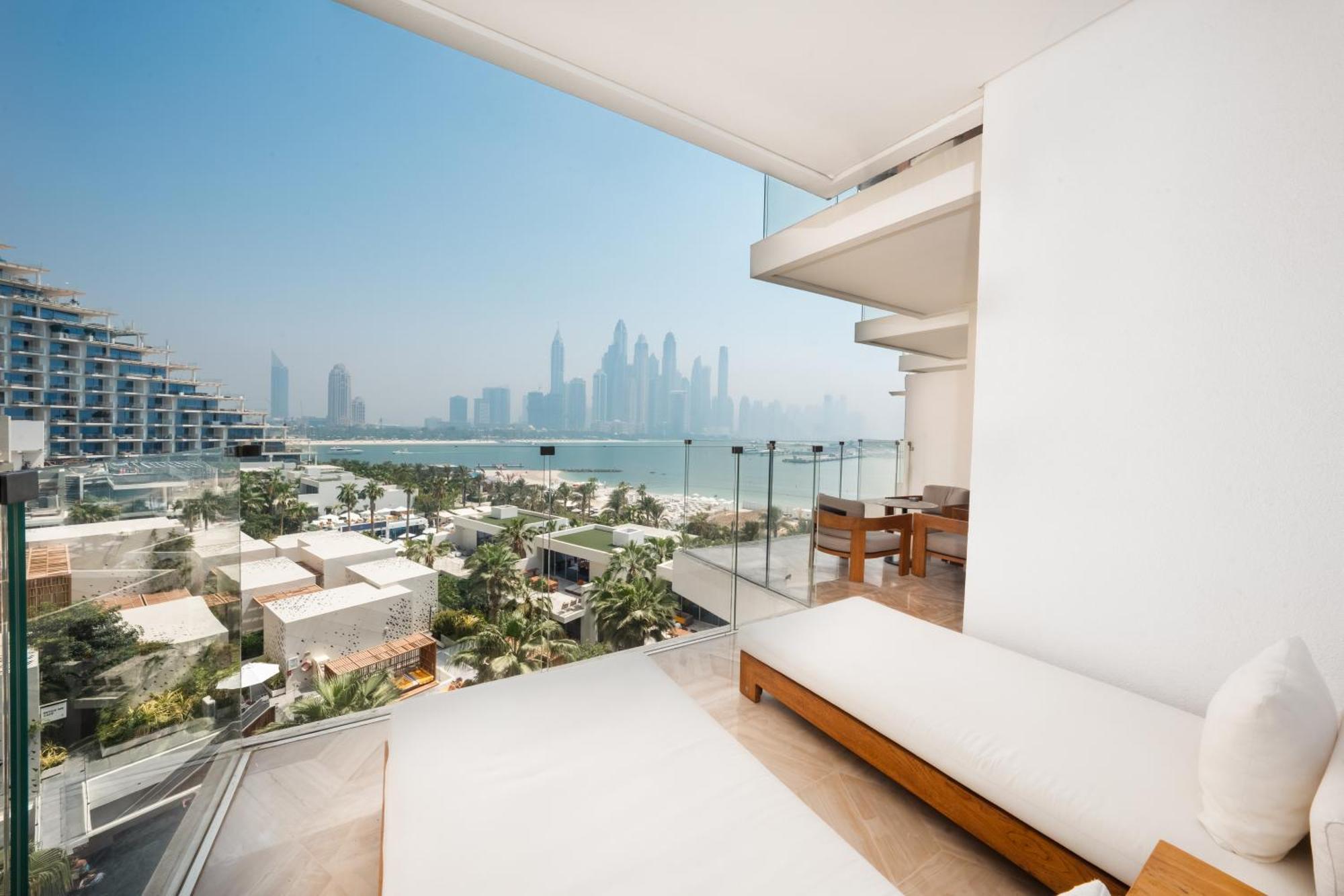 Resort Five Palm Jumeirah Dubai