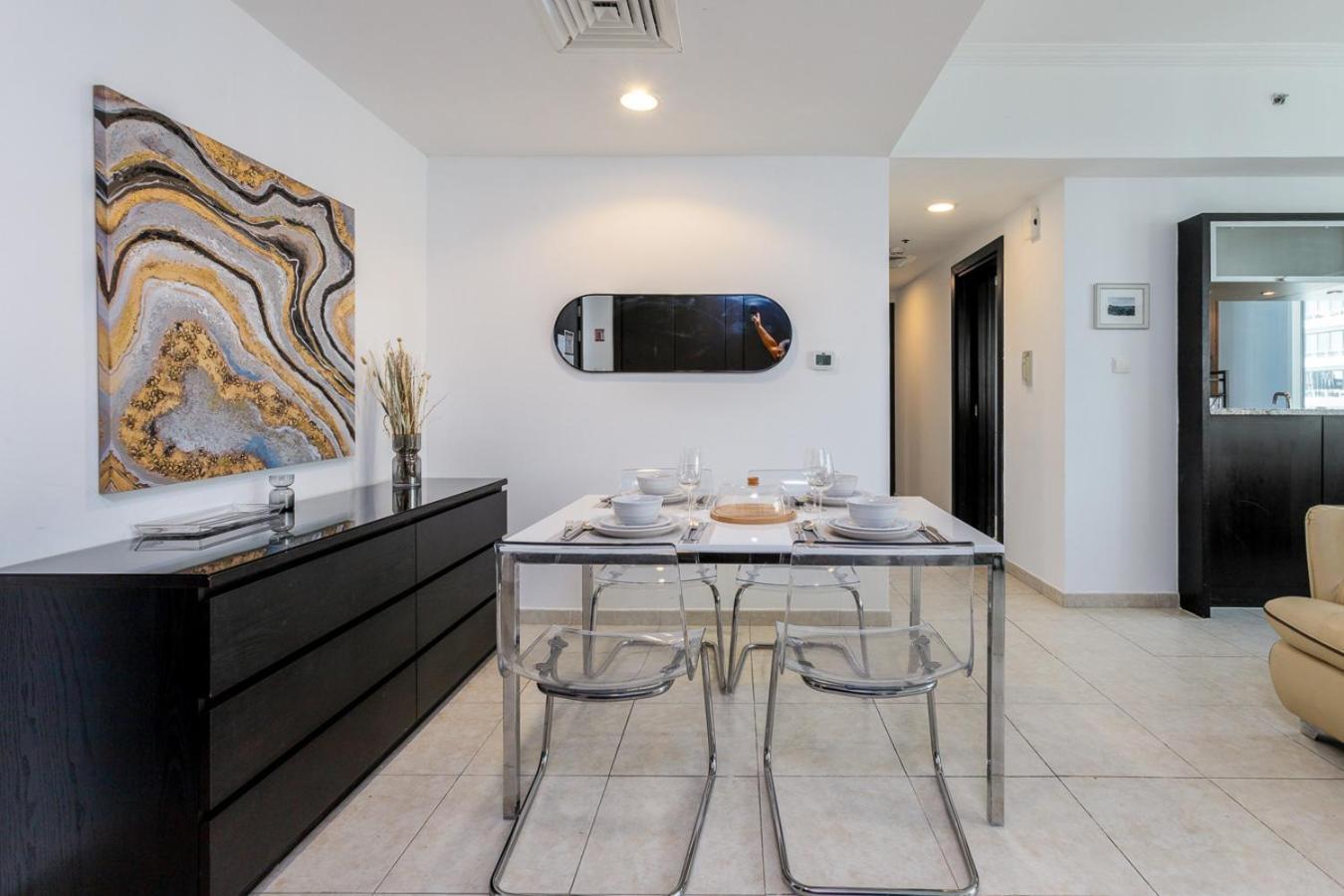 Apartment High Floor - 2br In Al Majara, Marina - Allsopp & Allsopp *
