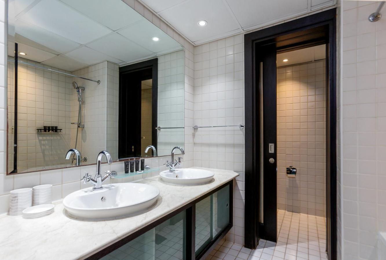 High Floor - 2br In Al Majara, Marina - Allsopp & Allsopp