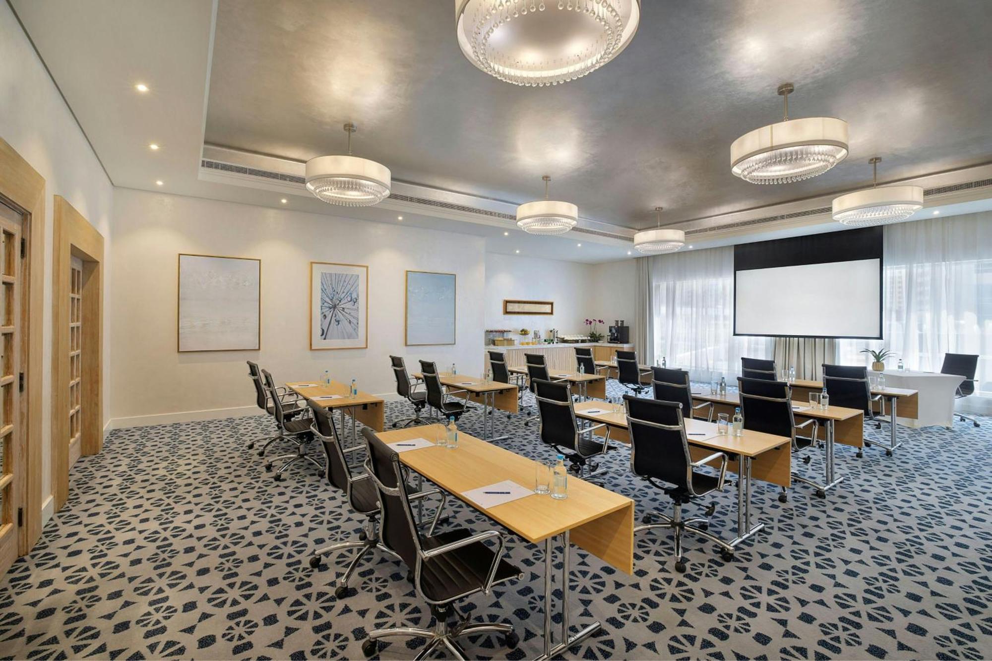 Al Habtoor Grand Resort, Autograph Collection 5* Dubai