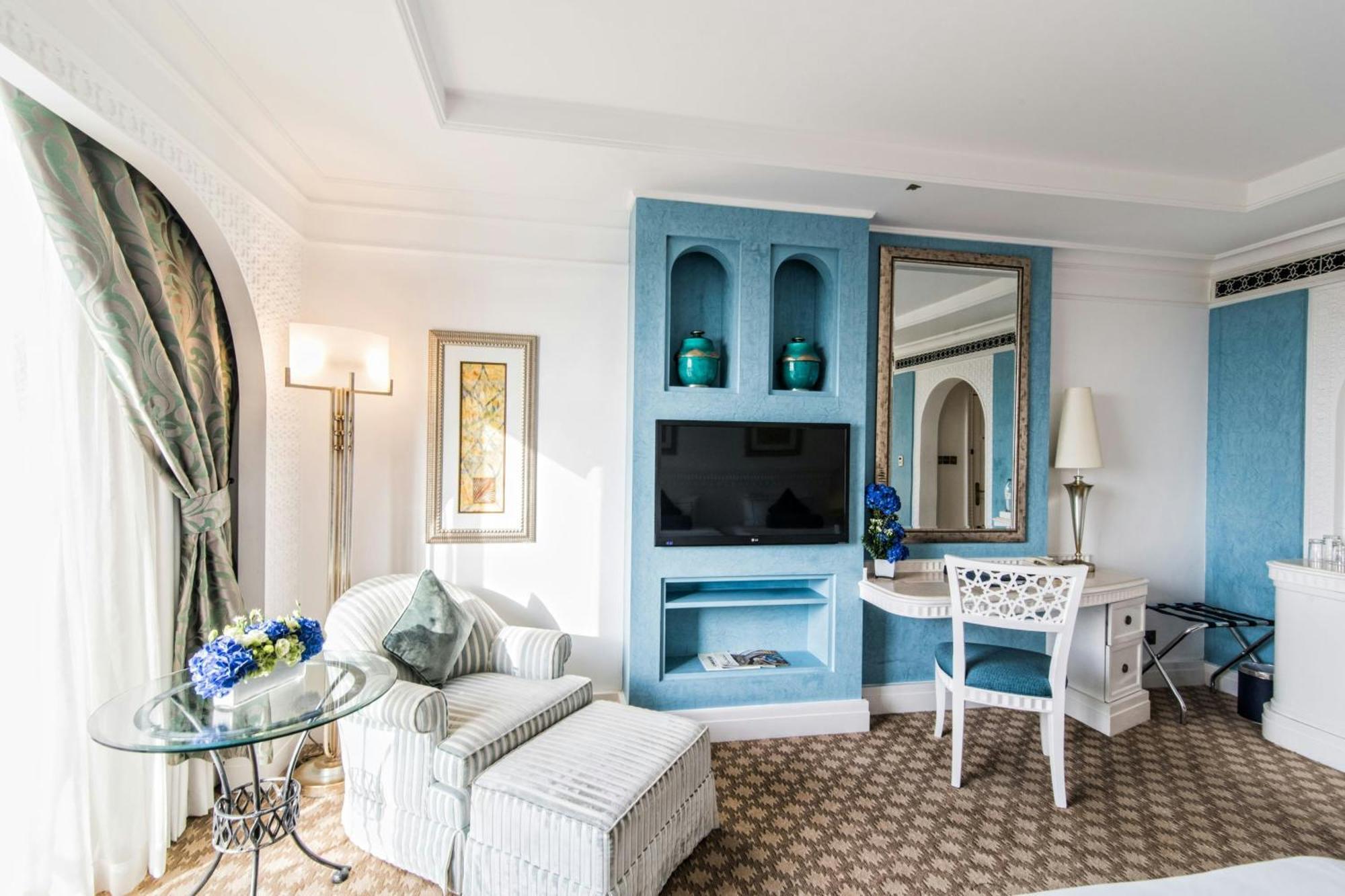 Al Habtoor Grand Resort, Autograph Collection 5* Dubai