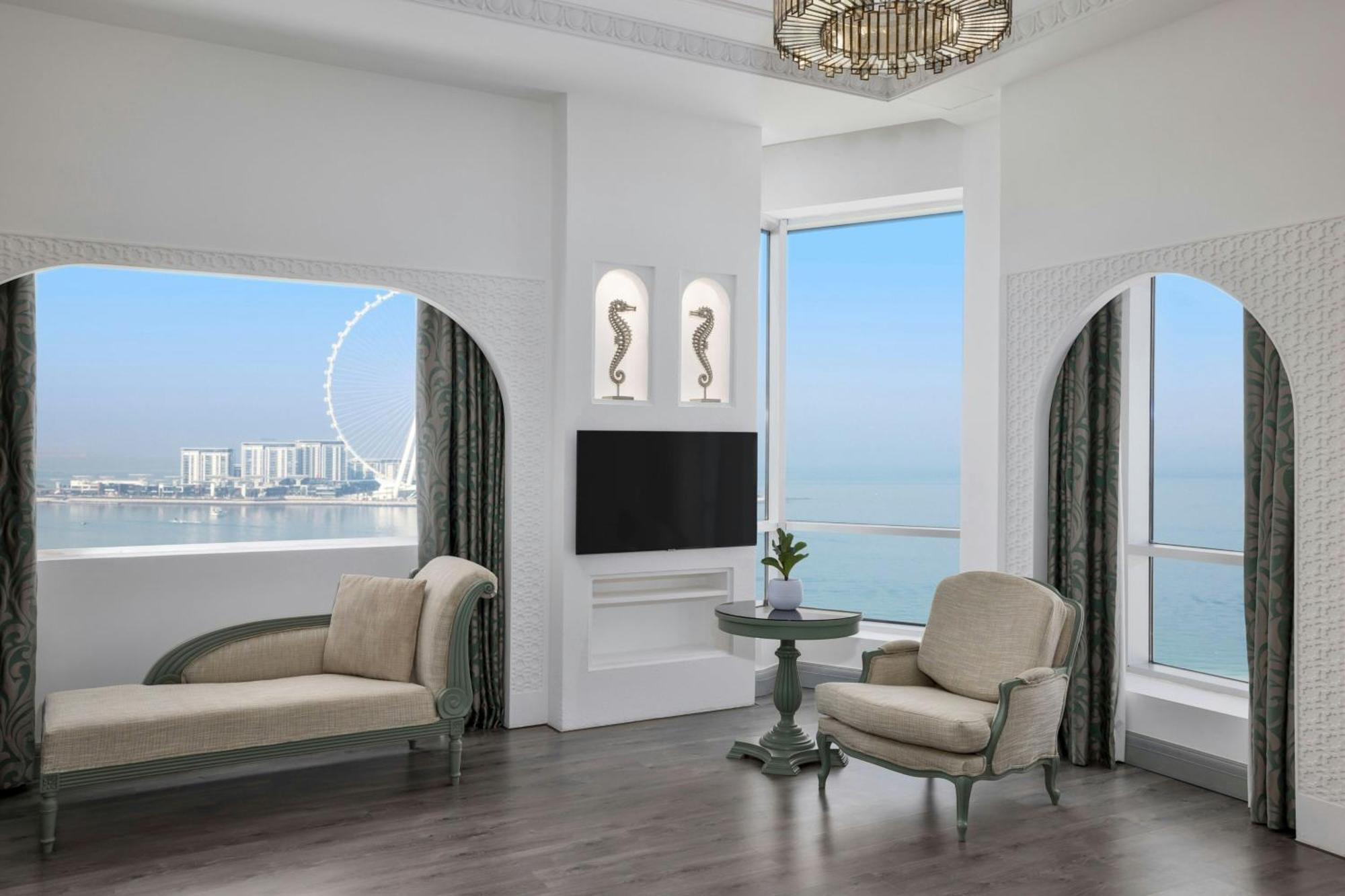 Resort Al Habtoor Grand Resort, Autograph Collection 5*