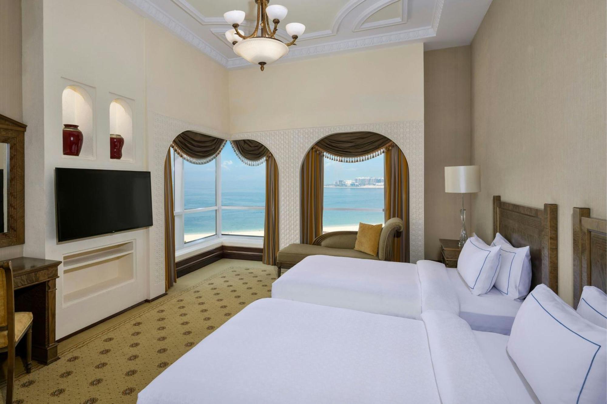 Resort Al Habtoor Grand Resort, Autograph Collection