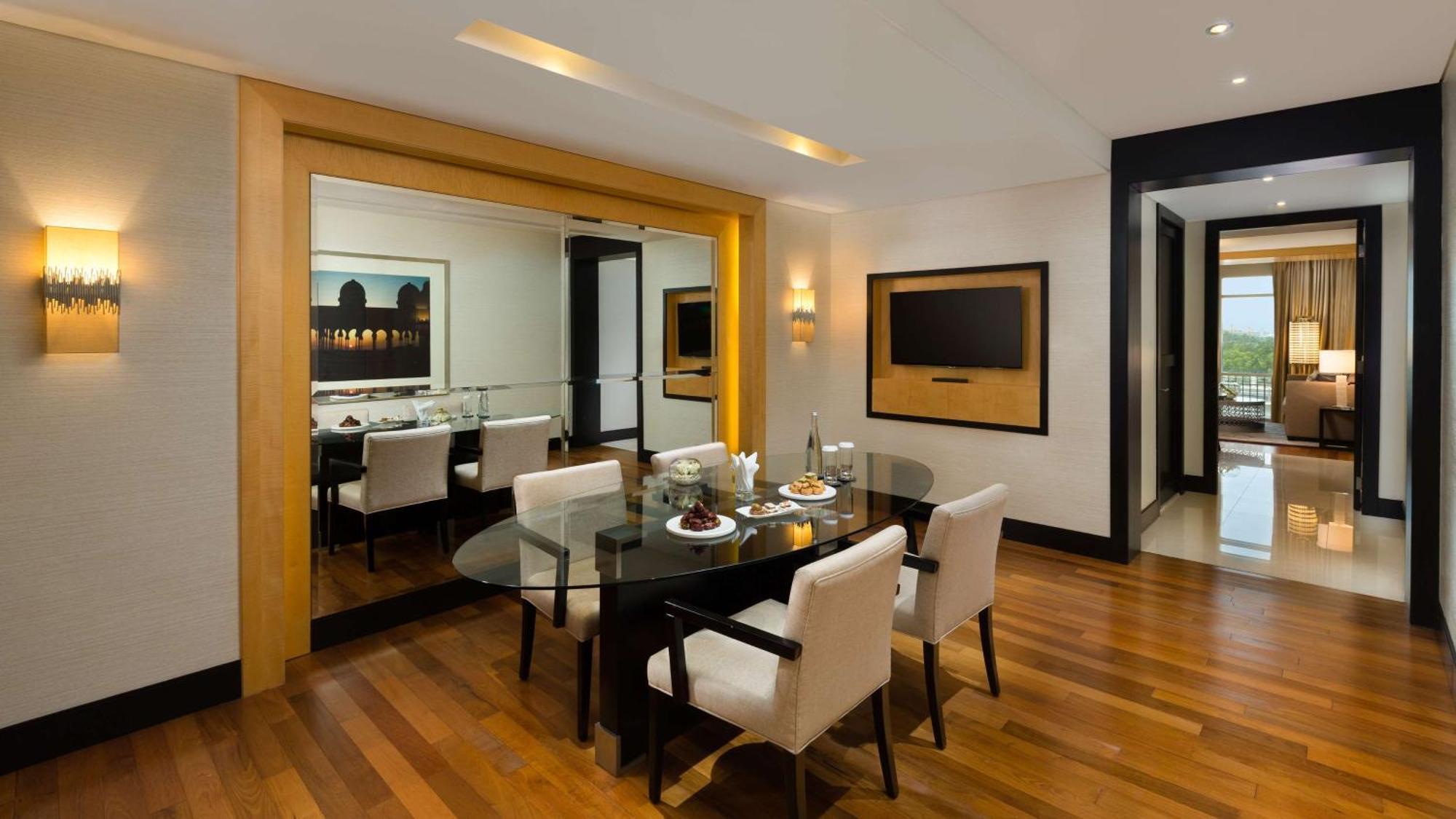 Kempinski Mall Of The Emirates, 5*