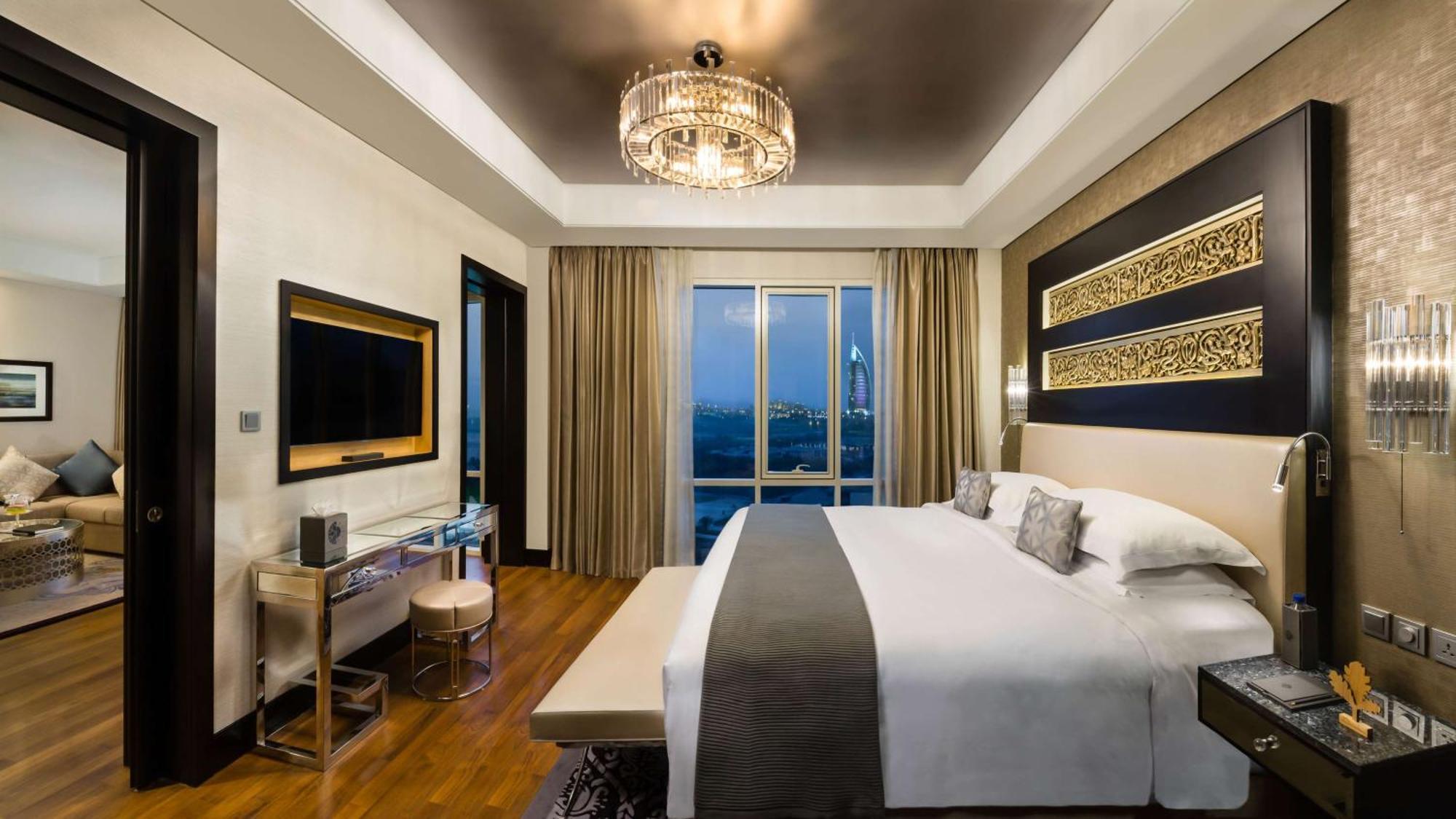 Hotel Kempinski Mall Of The Emirates, 5*