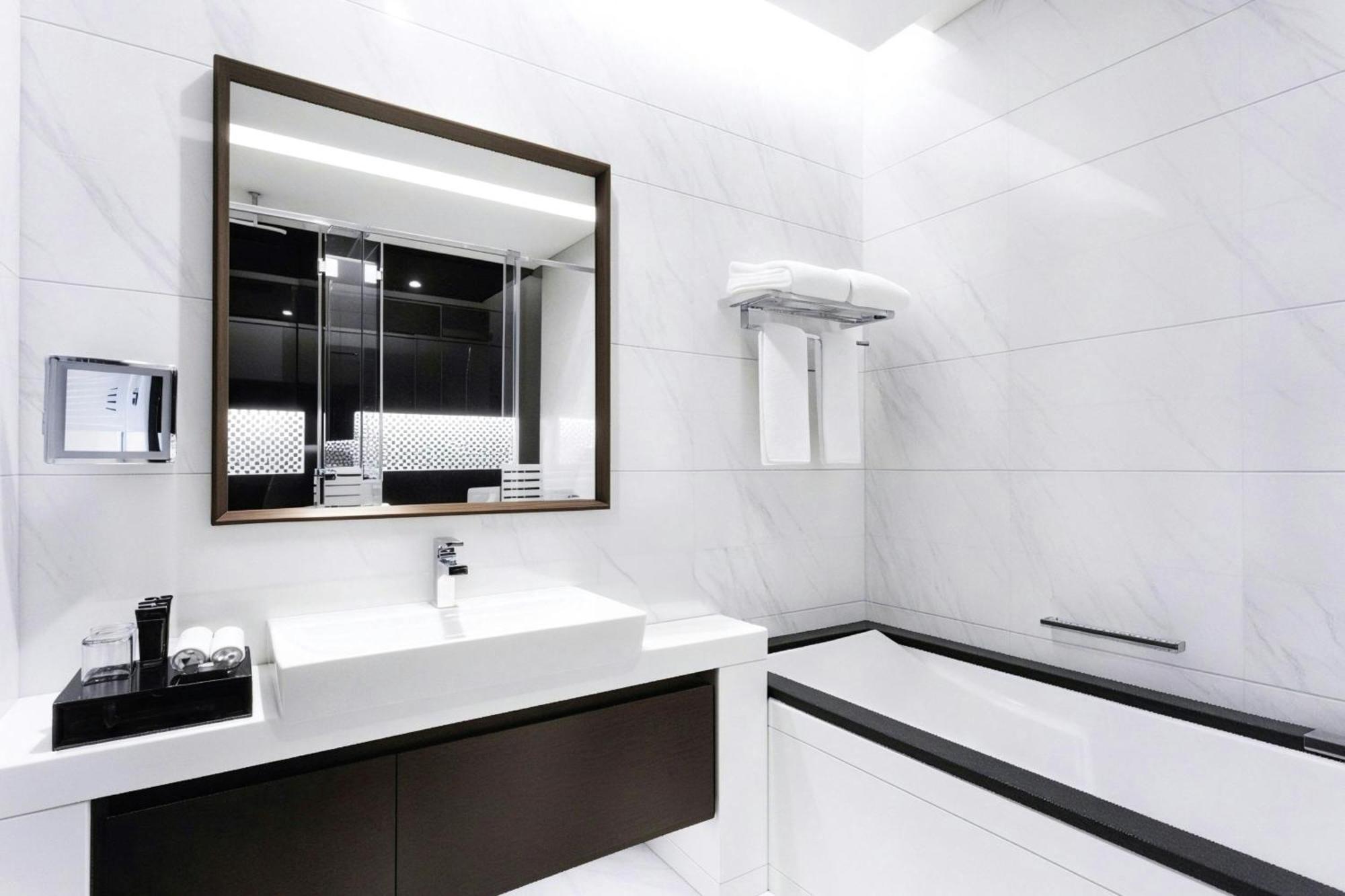 Renaissance Business Bay Hotel, Dubai