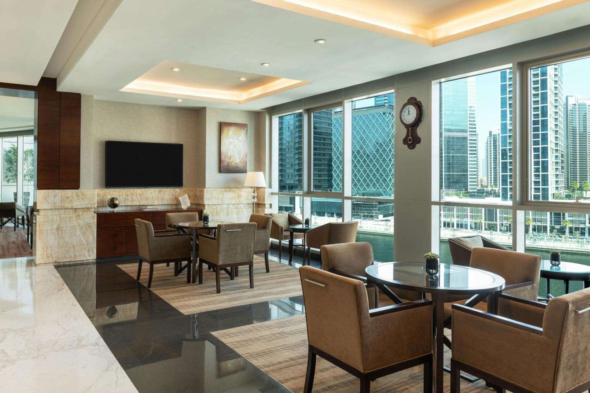 Renaissance Business Bay Hotel, 5*