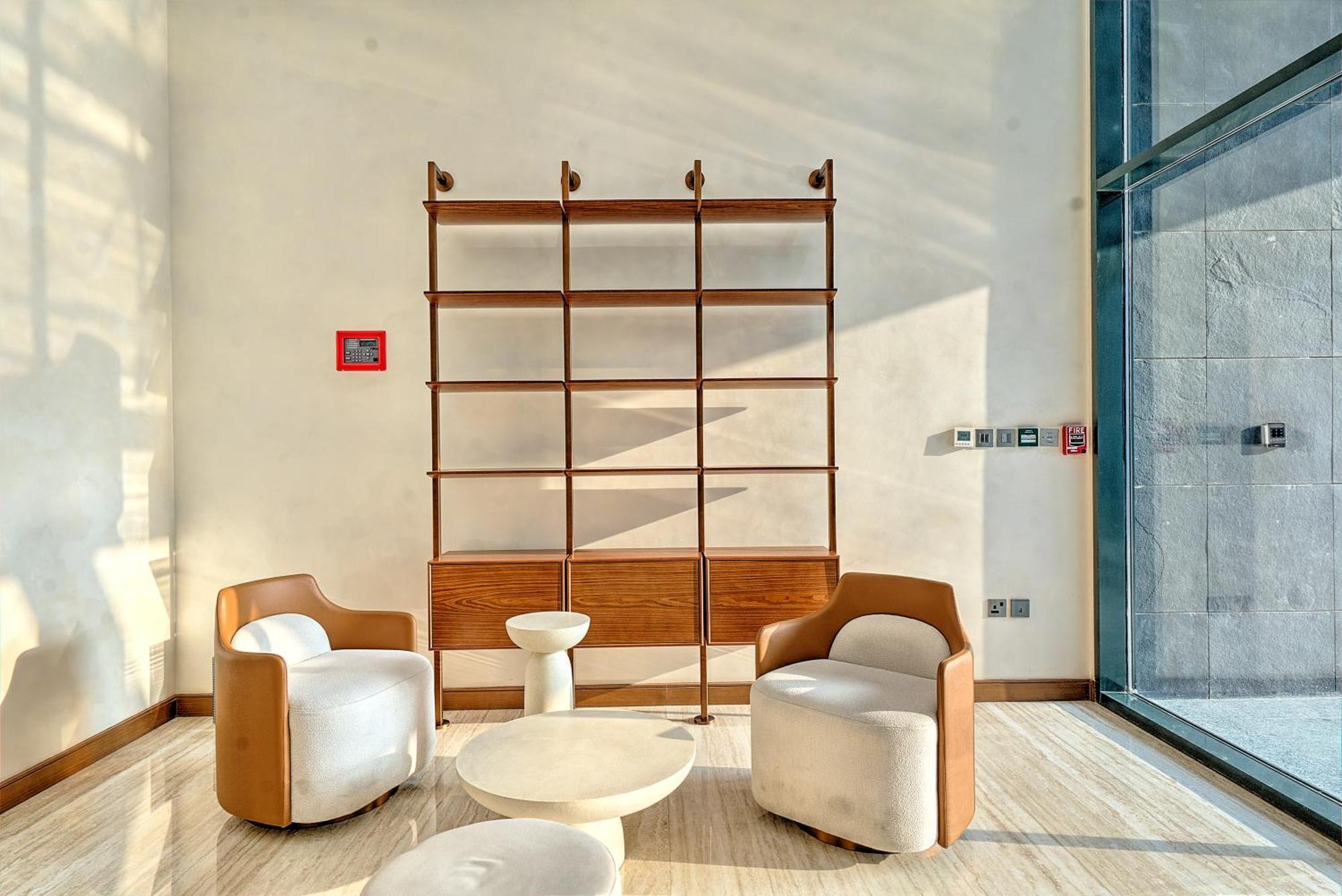 Paradise Point Apartment