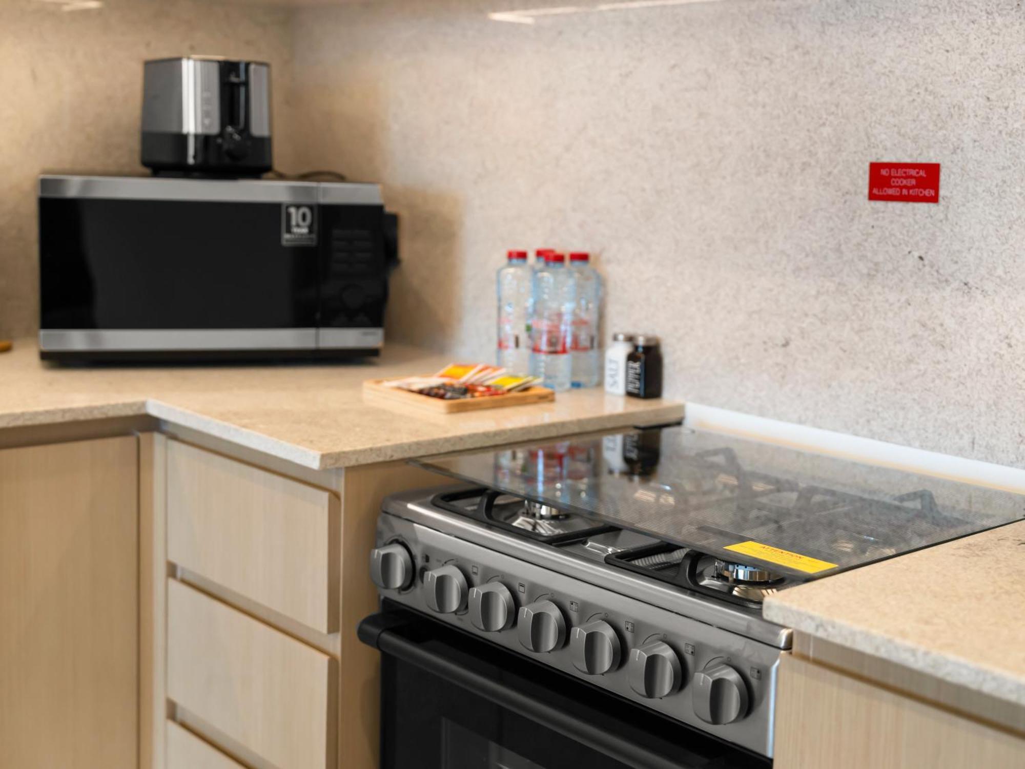 Luxurious Apartments In Burj Royale With Burj Khalifa Views Opposite Dubai Mall Apartment Dubai